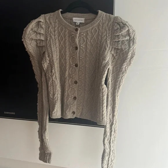 Something Navy tan cable puff sleeve shoulder cardigan, size XS | Poshmark