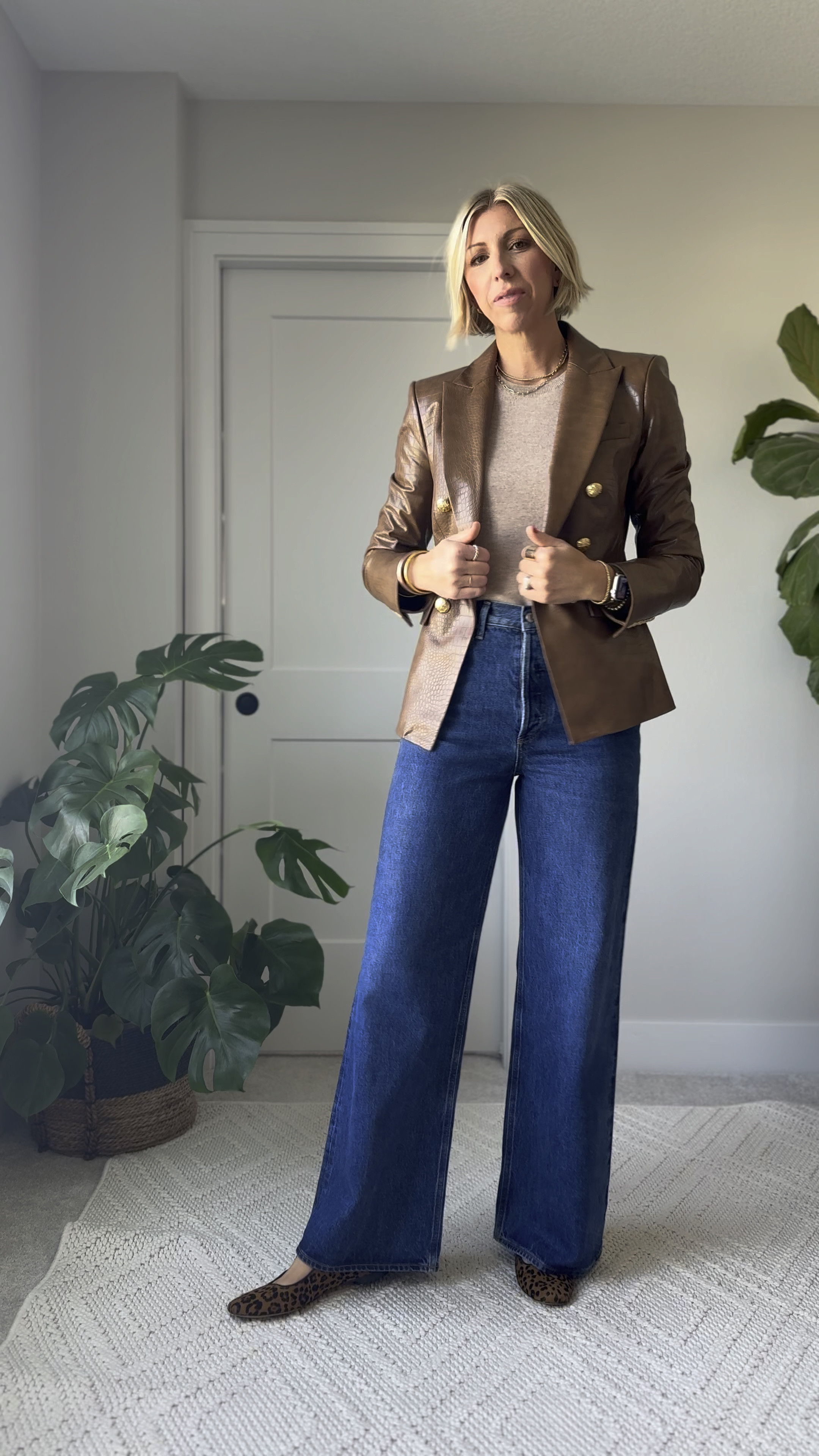 Wide leg jeans look for fall! The blazer + Mary Jane flats elevates this look for business casual or an easy evening out look. 

#LTKOver40 #LTKMidsize #LTKStyleTip