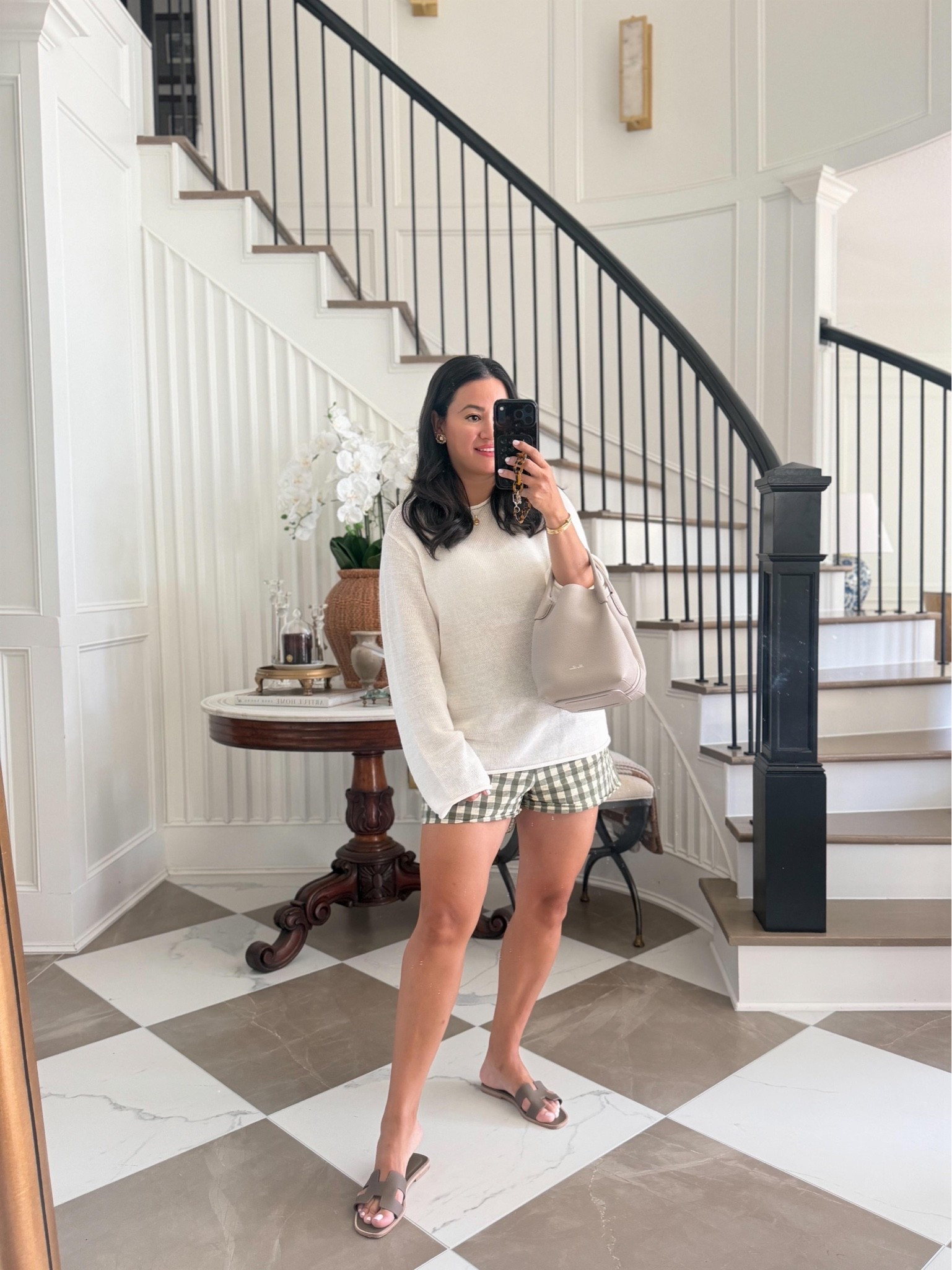 Summer Outfits!

Follow me at @miriamobrien_ on OG and TikTok! 

#SummerLook #ZaraShorts #JCrewTop #SeasonalLook