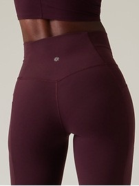 Salutation Stash High Rise Legging | Athleta