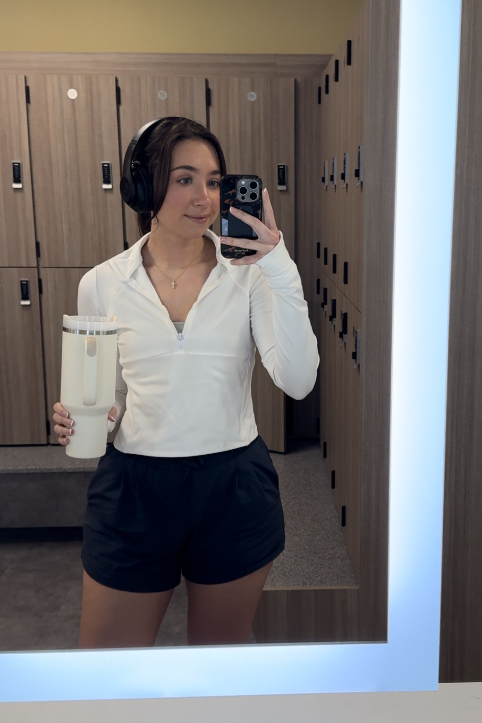 Modest gym fit 