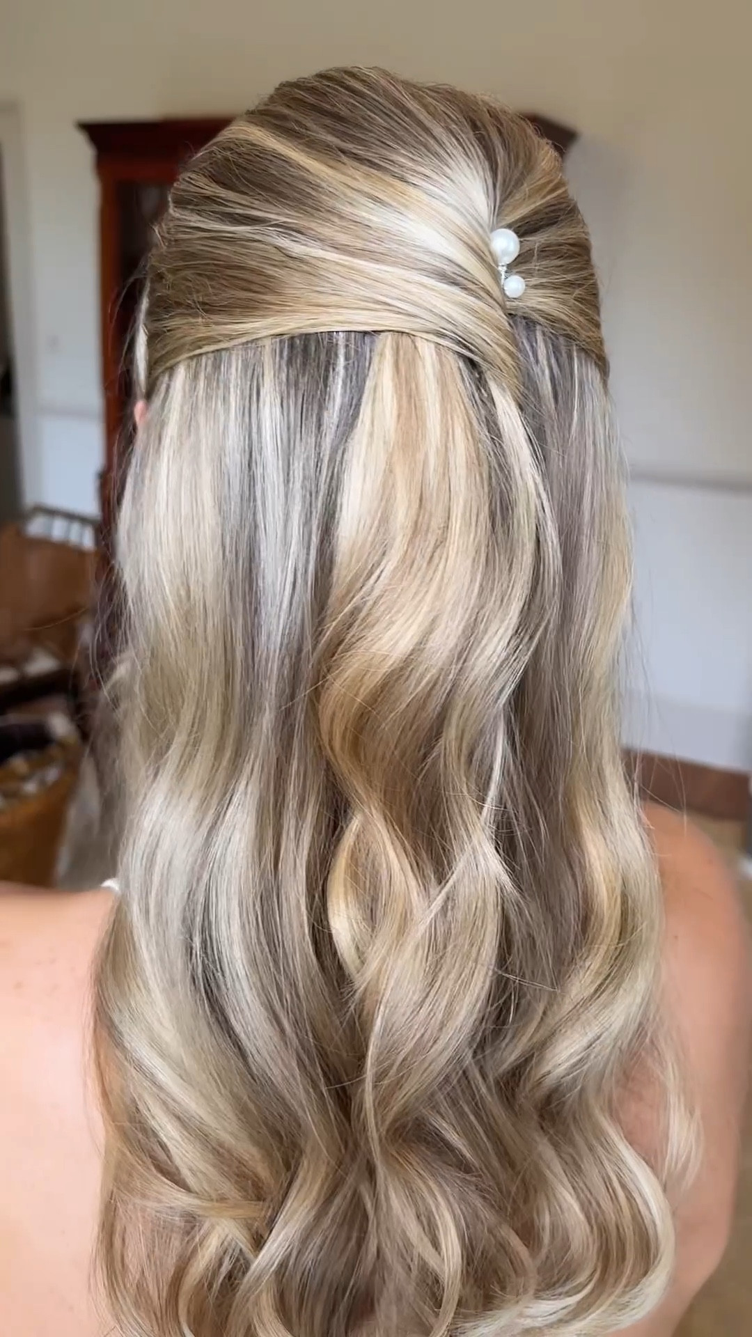 The power of a few pearls 🤍 Shop similar hair accessories 

#LTKWedding #LTKBeauty