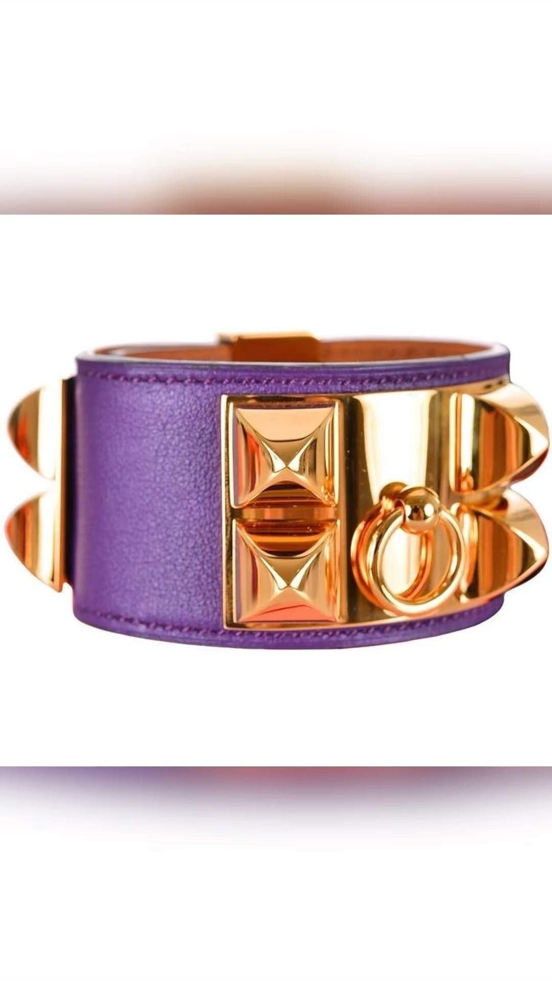 Hermès Collier de Chien Bracelet in Ultra Violet | Gold Hardware Icon

The Hermès Collier de Chien in Ultra Violet is a quiet-luxury statement with edge — rich, saturated leather paired with radiant gold hardware. A collectible piece from 1stDibs via JaneFinds, it elevates any look, from evening gowns to chic city outfits across Latin America. Bold, architectural, and unmistakably Hermès.

#LTKHoliday #LTKGiftGuide #LTKBeauty