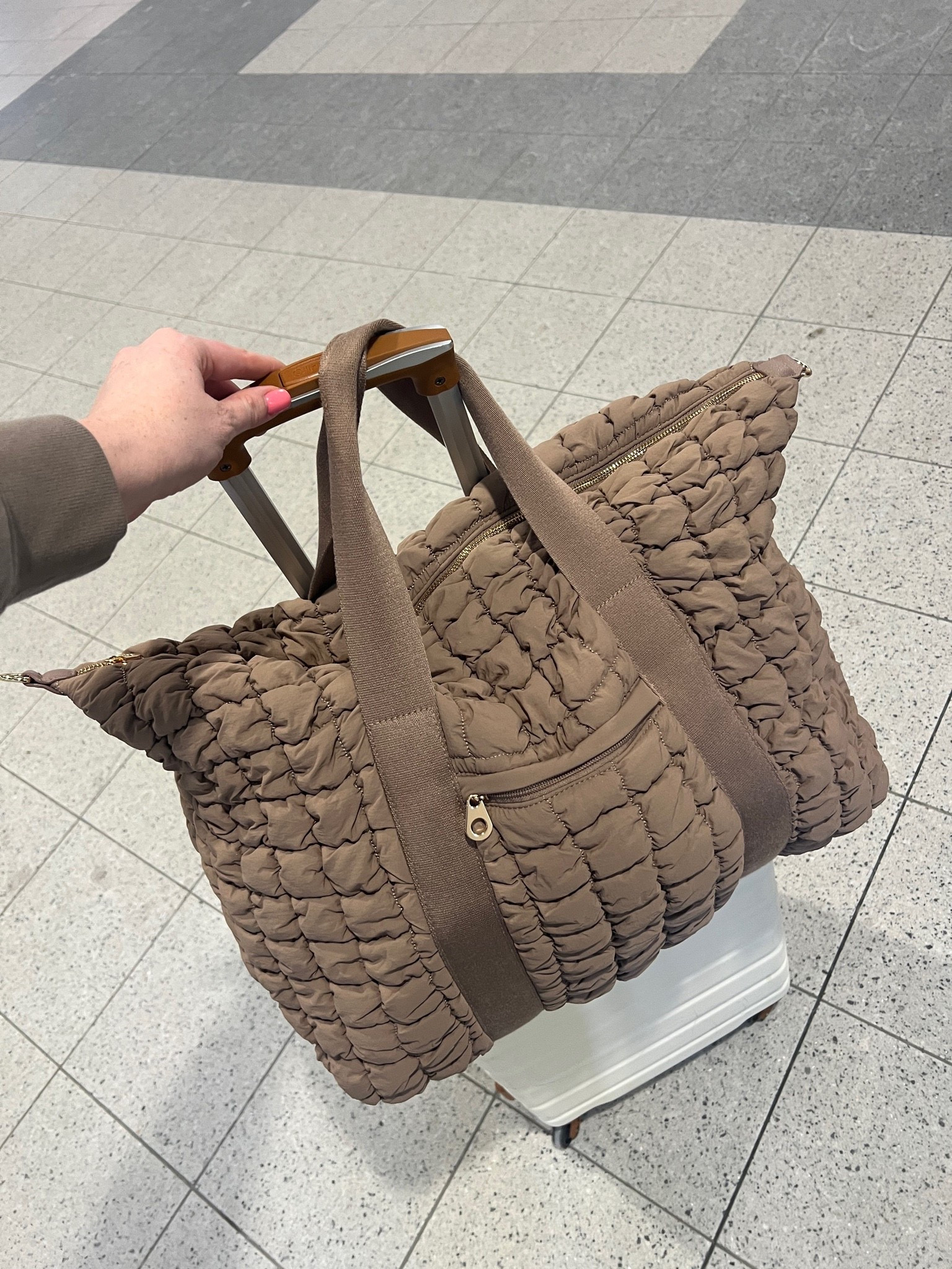 Weekender bag in a new color!! 

#LTKStyleTip #LTKFindsUnder50