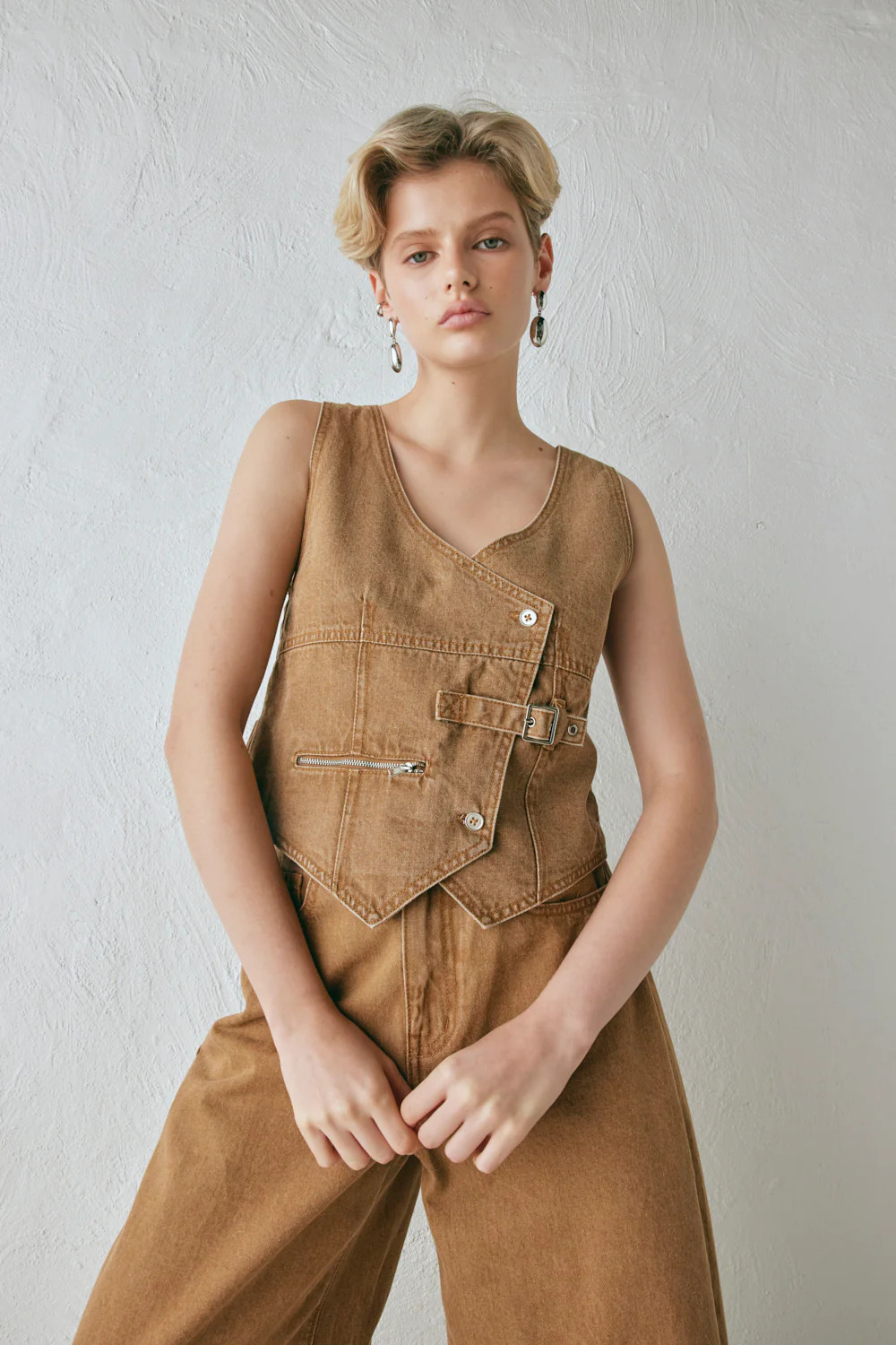 Ali Denim Vest Tan | VRG Grl