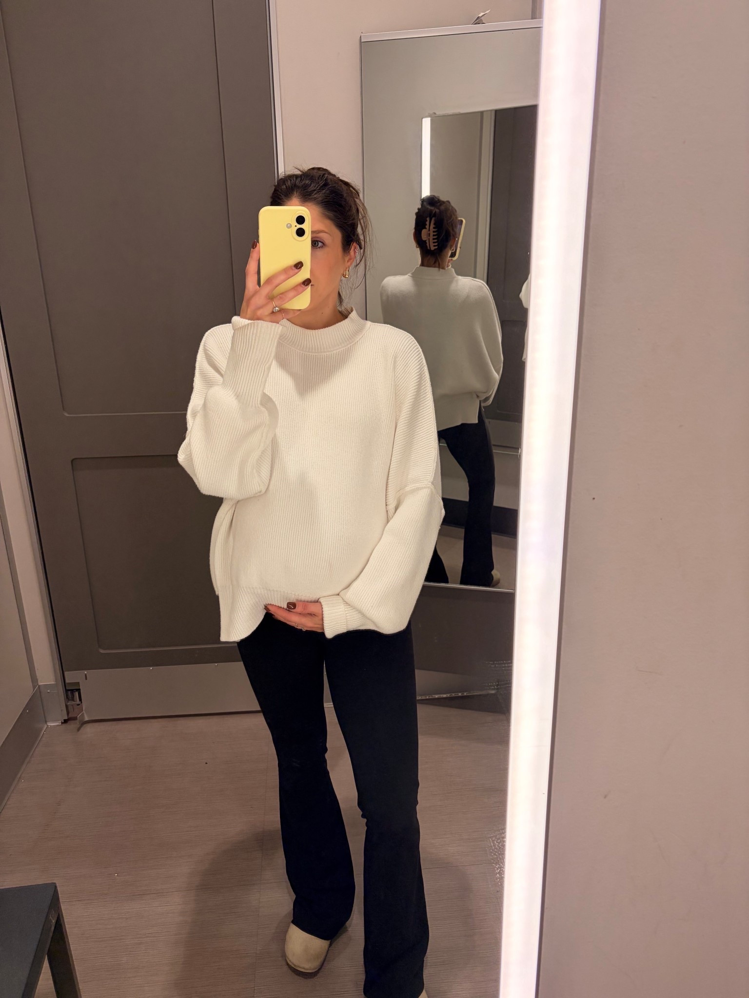 Have this Free People sweater in multiple colors! Wore this all the time not pregnant but also works with a bump



Free People Sale / maternity / bump outfit / pregnancy style / flare leggings / lulu leggings / Birkenstocks / mom outfit / winter outfit 

#LTKBump #LTKSaleAlert #LTKPetite