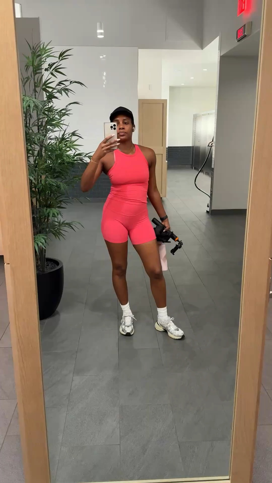 Summer colors at the gym 🥰

#LTKootd #LTKselfcare #LTKOver40