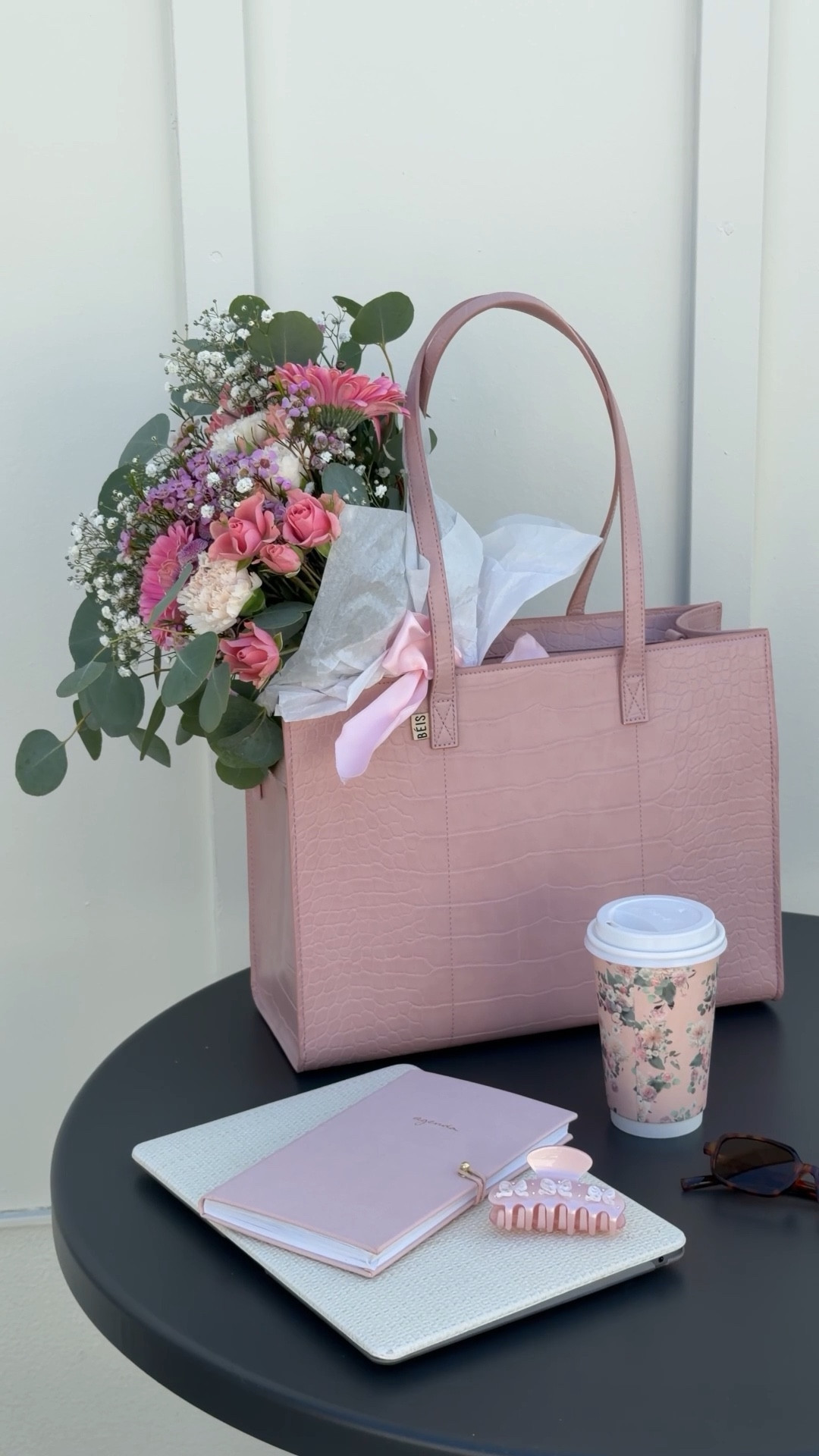 the perfect work tote for spring 🌸

#LTKTravel #LTKWorkwear #LTKSeasonal