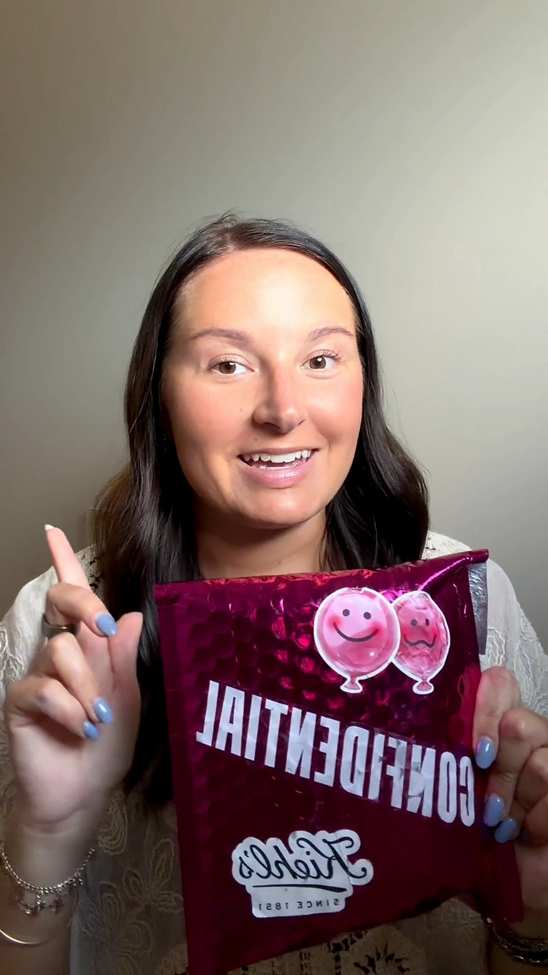Sharing all the details on the @Kiehls new 1cc CollaShot Plump Serum 💞🧴🎈