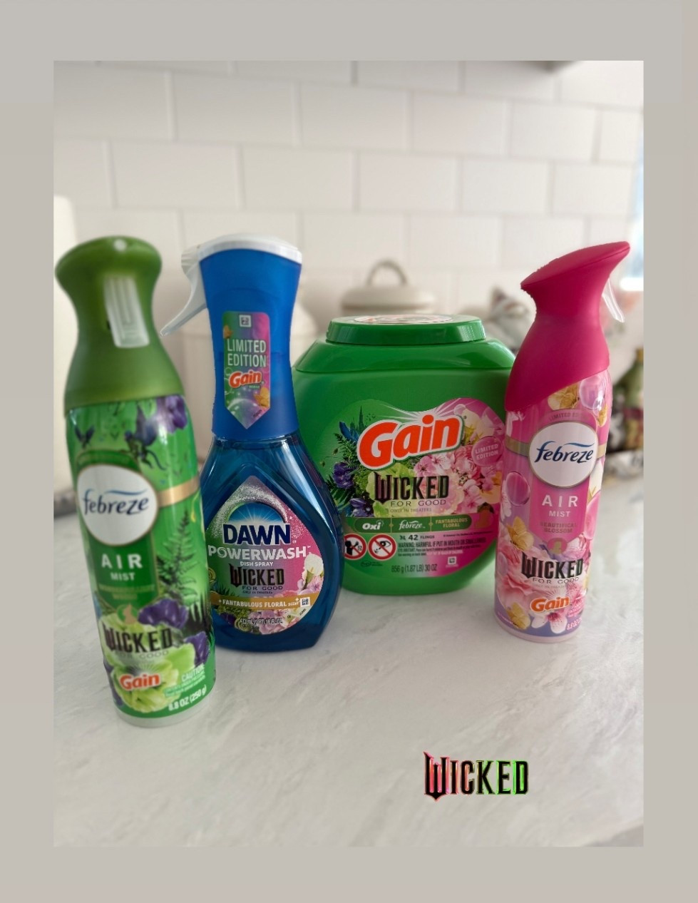 Home gift idea for the Wicked fan! 💗💚





#LTKGiftGuide #LTKHome #LTKHoliday