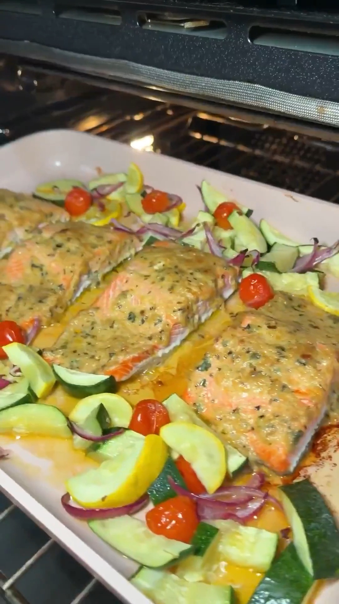 Simple, fresh, and full of flavor. Salmon, veggies, and rice is one of my go-to dinners, and my griddle pan is what makes the flavors really pop. Finished off on my favorite dinner plates and it feels like a whole moment. Linking my kitchen favorites here 🤍

Follow my LTK @Asiliglamcooks to shop this post and get my exclusive app-only content.

Healthy dinner ideas, salmon recipe, griddle pan, weeknight cooking, family dinner, kitchen staples, amazon kitchen finds, ltk

#LTKfitnessgoals #LTKfoodie #LTKmomlife