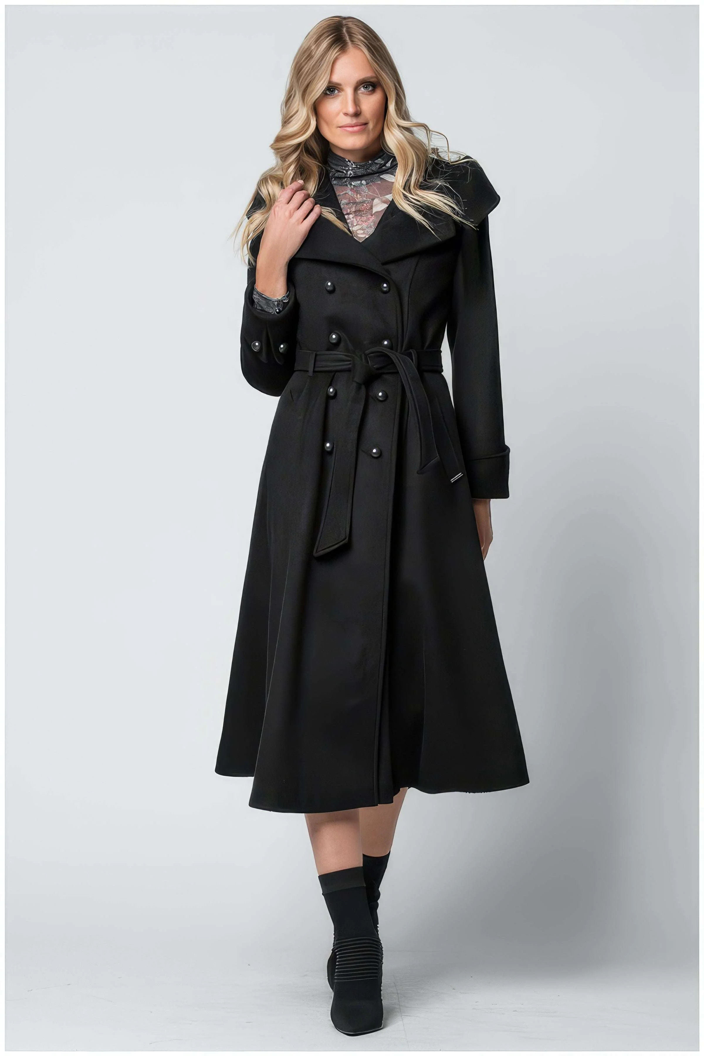 Nicole Wool Wrap Coat in Solid Black | Luna Fashion House | Luna Fashion House
