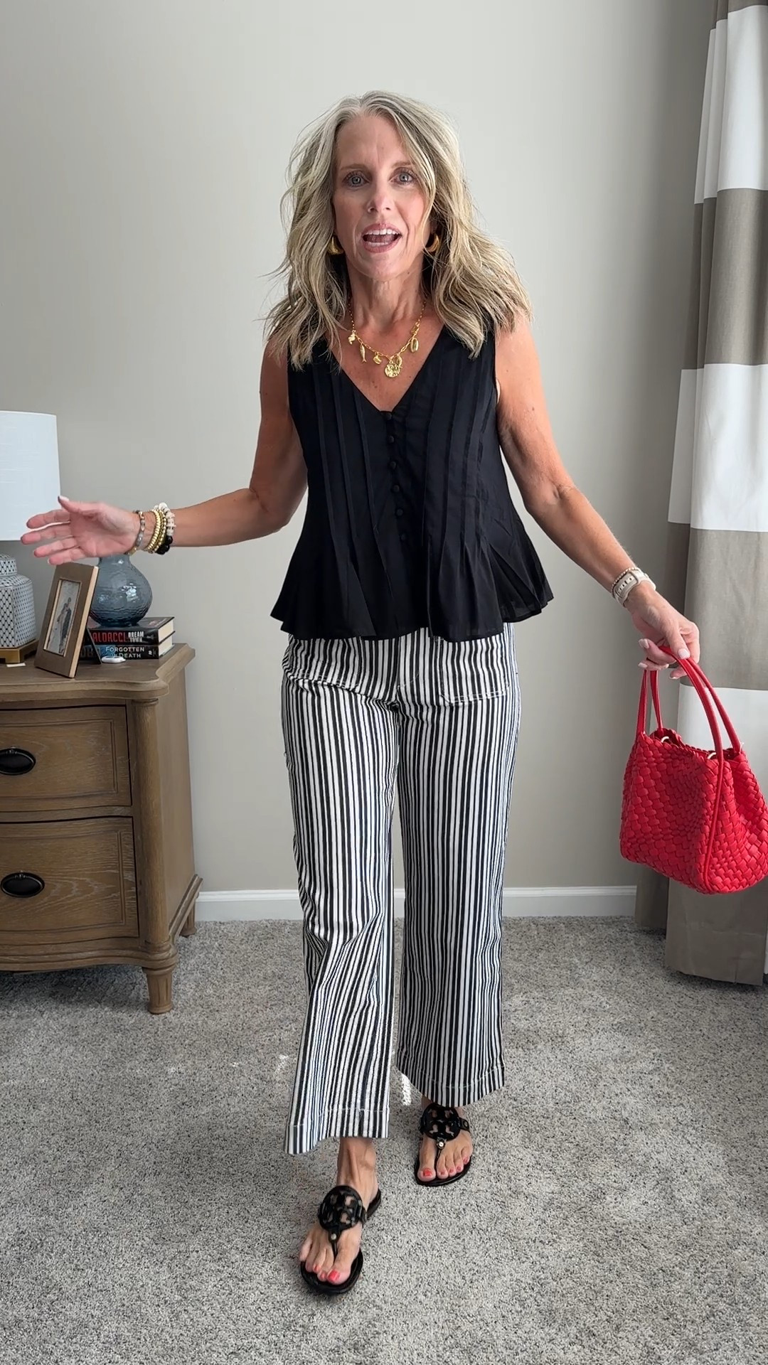 Cutest top and pants from lLOFT 
XSP top/2pants 

#LTKOver40 #LTKFindsUnder100 #LTKSeasonal