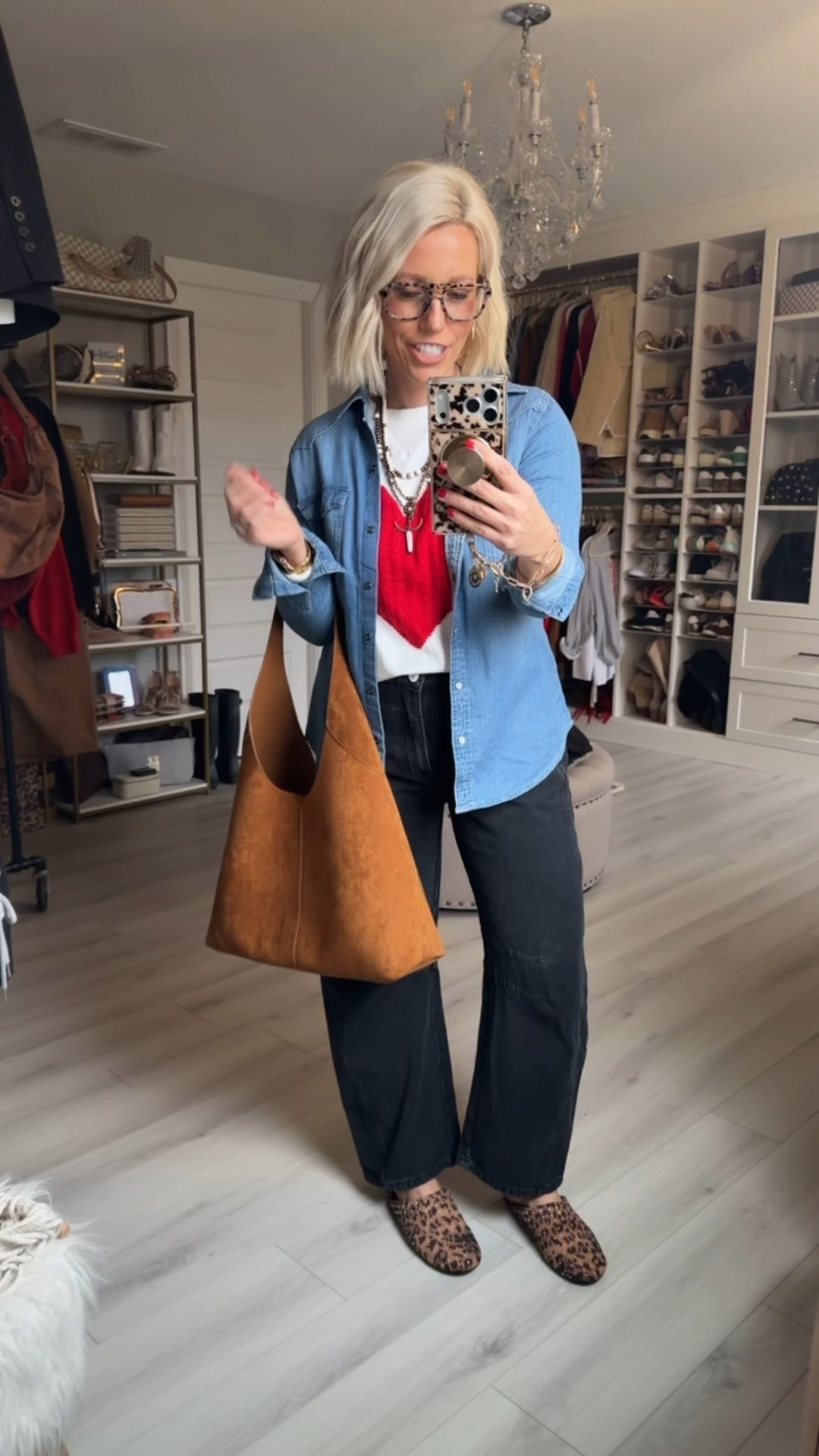 I’m loving this heart sweater that’s comes in so many good colors!!! 
⬇️⬇️⬇️
Sweater size medium (could have done small)
Jeans medium (roomy fit)
Denim top size small
Shoes TTS



#LTKSaleAlert #LTKSeasonal #LTKFindsUnder50