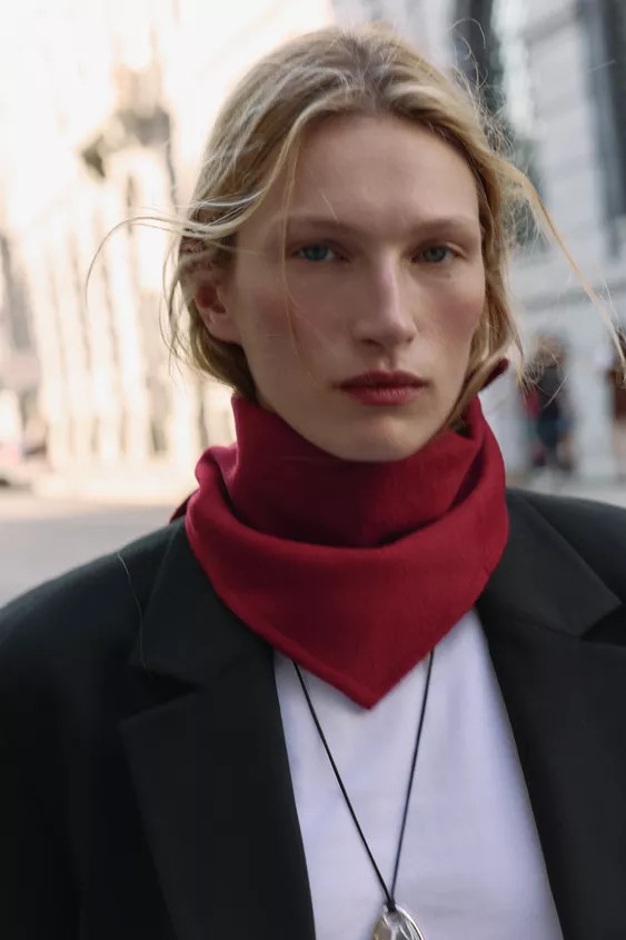 WOOL TRIANGULAR BANDANA | Zara US