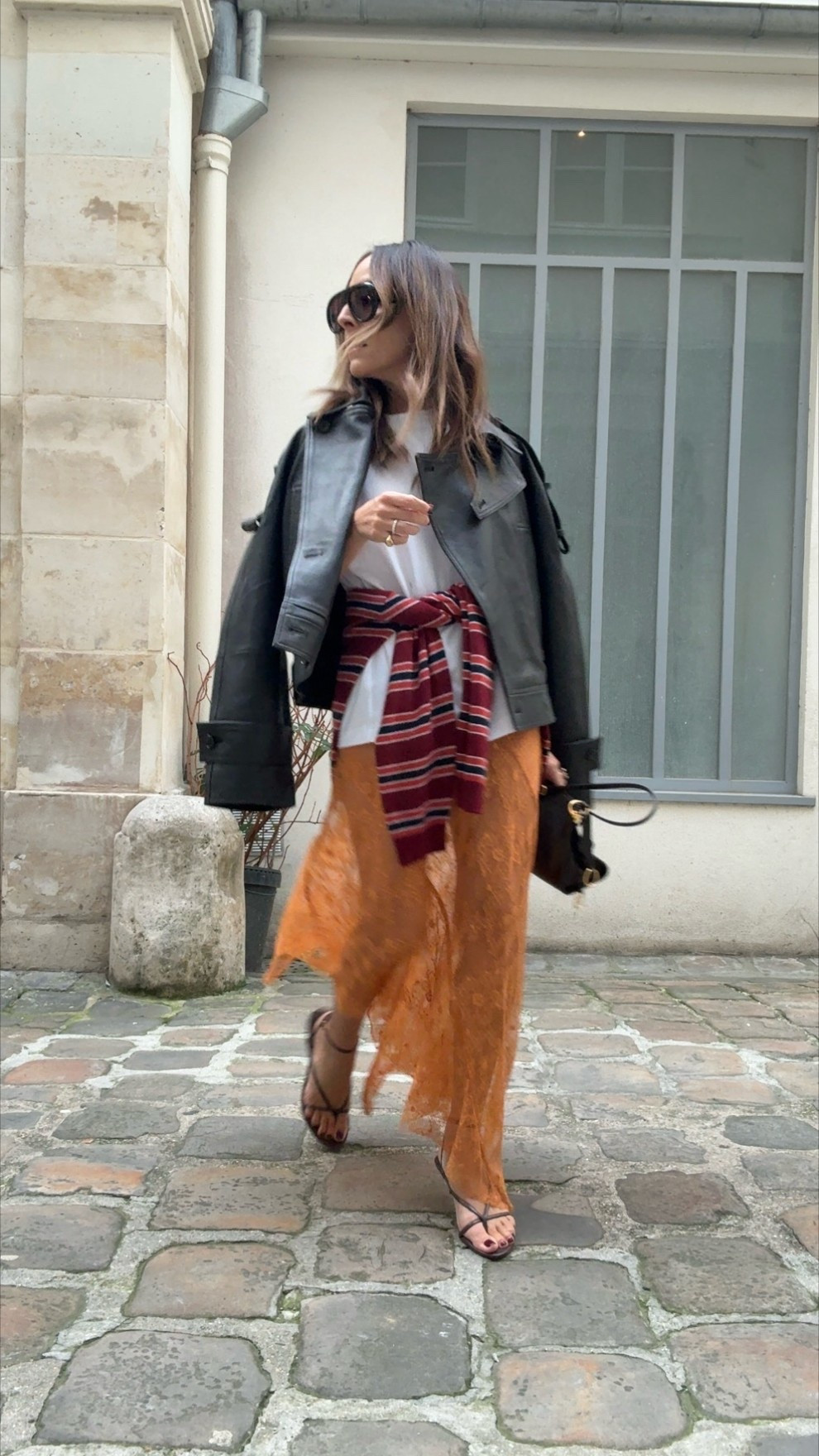 This Uniqlo men’s tees is one of my faves! I’m wearing a size XS (it’s a men’s) 

#LTKStyleTip #LTKSeasonal