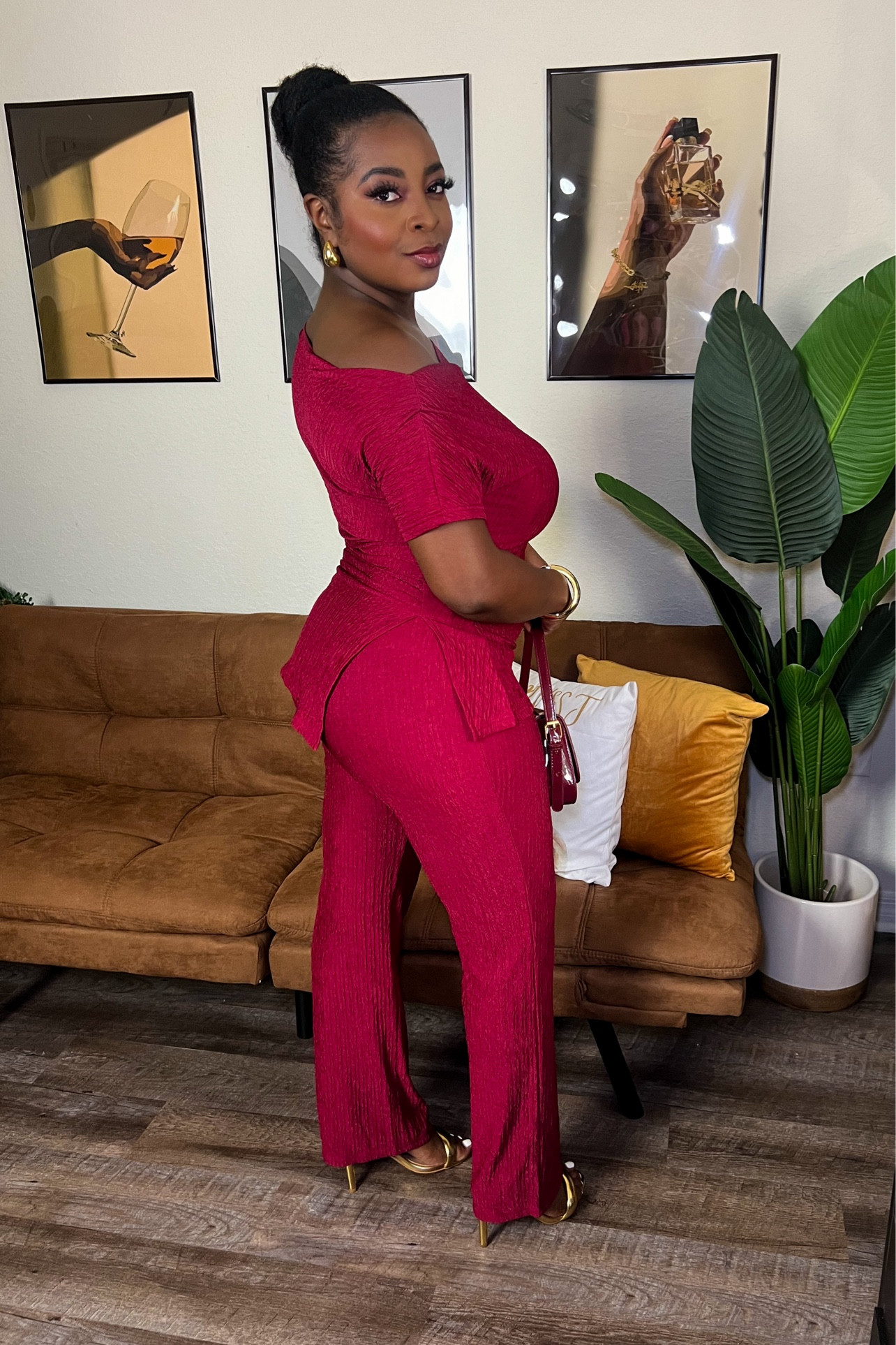 FALL FASHION GIRLY!!! Absolutely in love with the monochromatic look! 🫶🏽🤎 ship my WHOLE fit here! ⬇️

#LTKStyleTip #LTKFindsUnder50 #LTKSeasonal