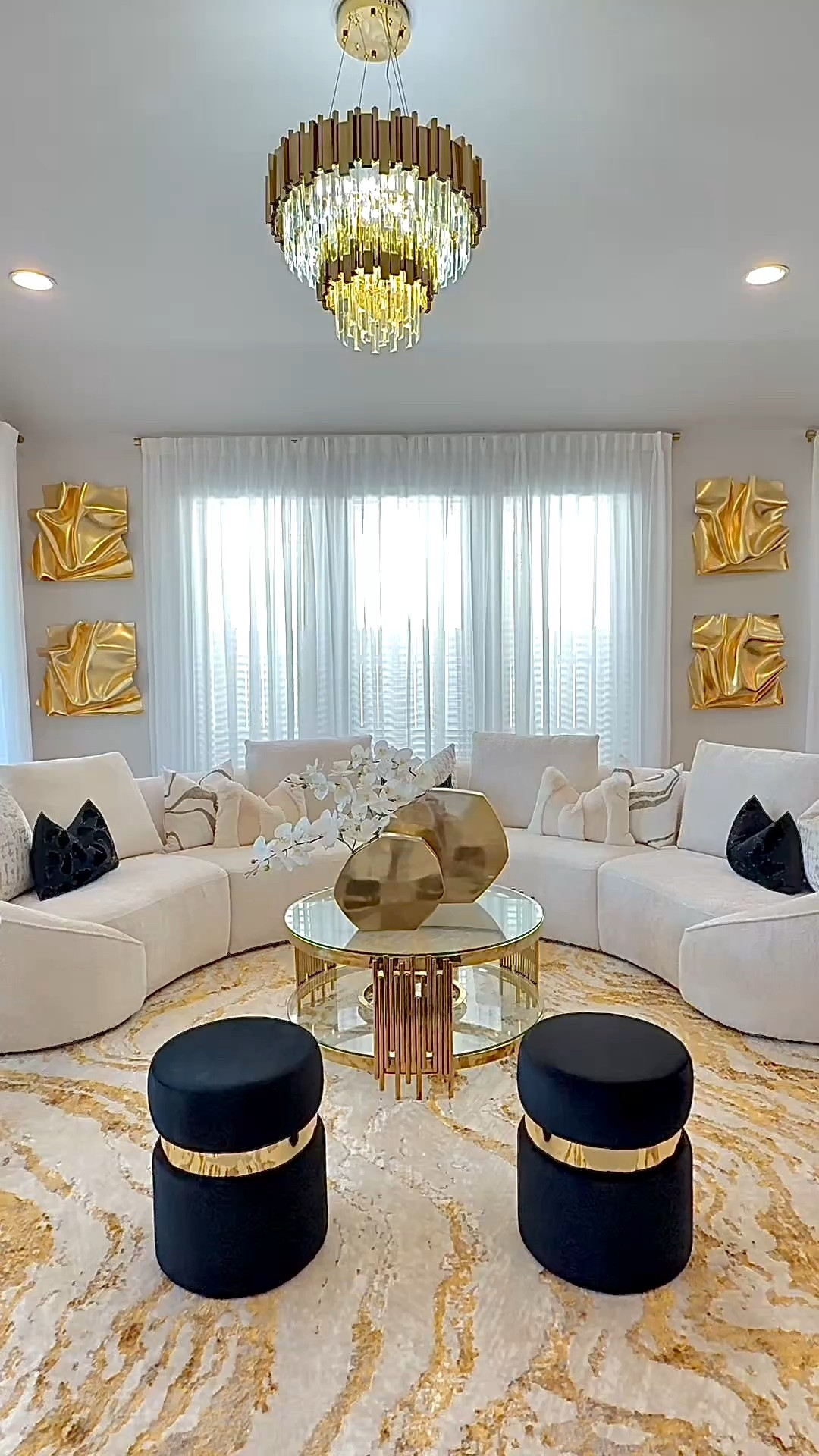 Living Room Inspo ✨

DISCOUNT CODES:

KK5 - 5% off Z GALLERIE 
Kikis10 -  10% off POP MAISON
HM199 -  14% off HOMARY

#LTKHome #LTKSaleAlert