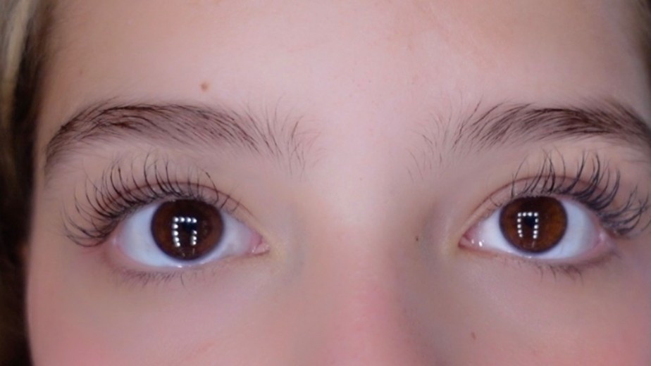 Best eyelashes serum #serum #eyelashes #longeyelashes 

#LTKgrwm