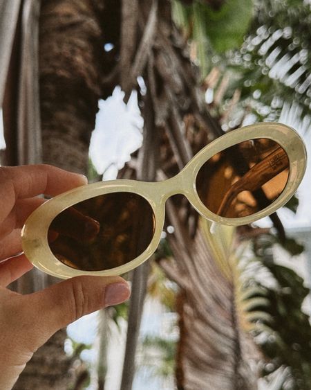 Do you shop at Z Supply?! If not, run! Thats where I picked up my latest pair of sunnies ☀️ The Dayglow Polarized Sunglasses in the color Limoncello - Brown. This pair is part of The Salty Blonde Eyewear Collab & under $50! No brainer! -xx Rachael | #SummerStyles #Sunglasses #ZSupply #Vacation #Resortwear #BeachDay 

#LTKfindsunder50 #LTKtravel #LTKstyletip
