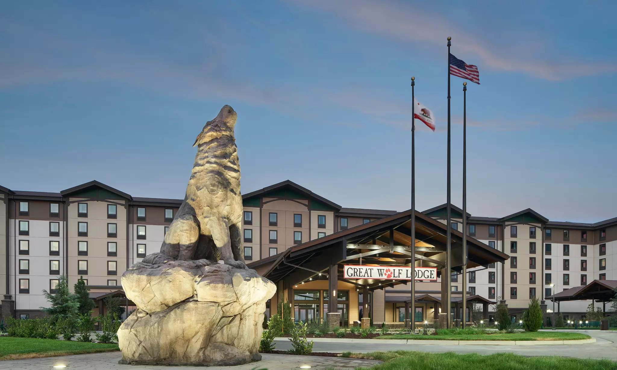Hotel Stay with Daily Water Park Passes at Great Wolf Lodge San Francisco/Manteca, CA | Groupon North America