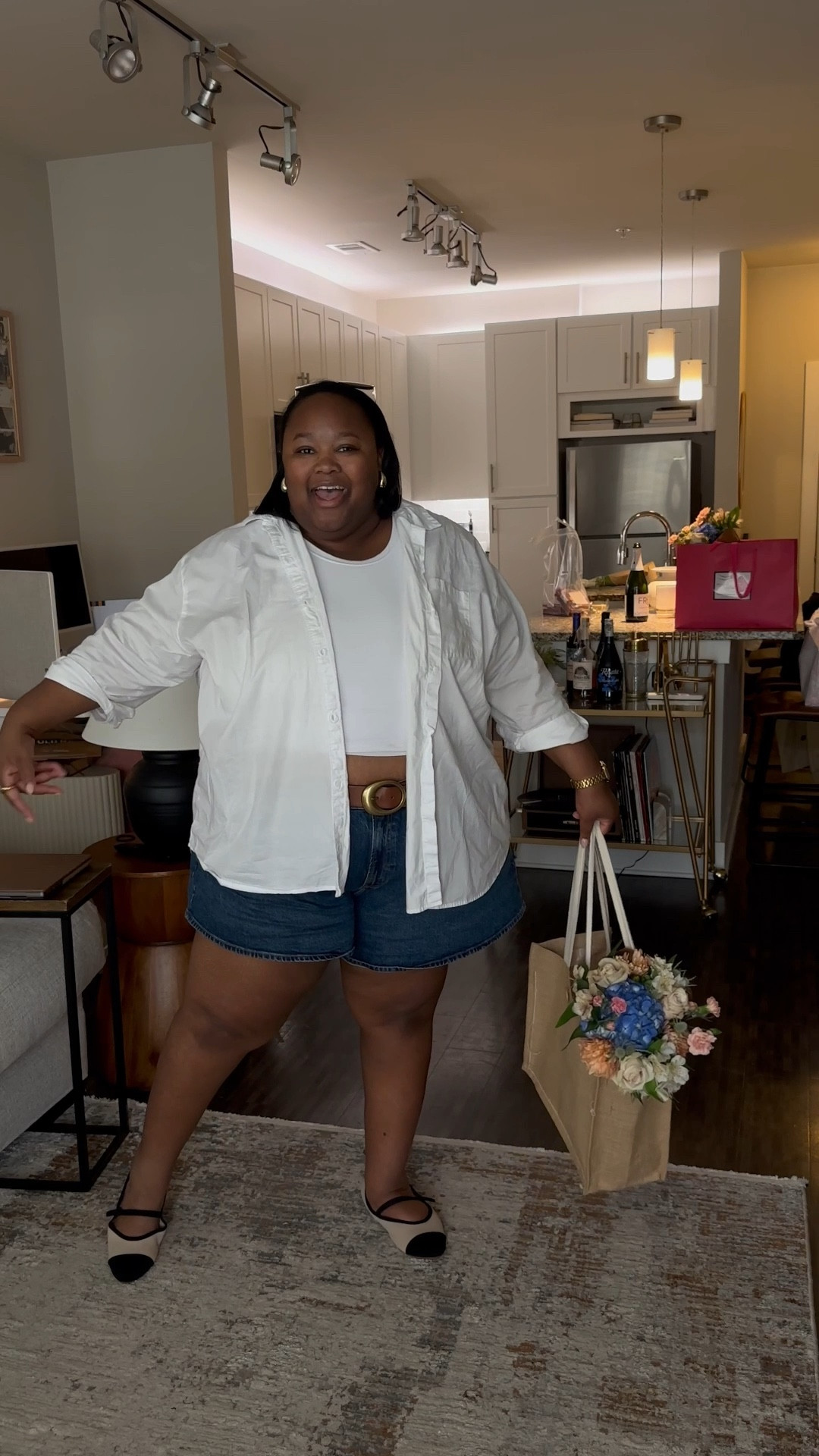 Spring outfit, dad, shorts, Abercrombie shorts, white, button-down, Old Navy outfit, 

#LTKPlusSize #LTKMidsize #LTKStyleTip