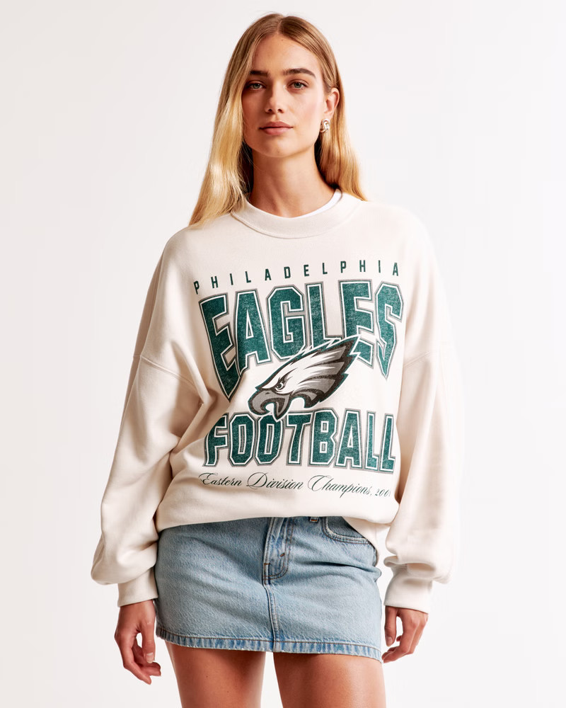 Philadelphia Eagles Graphic Oversized Sunday Crew | Abercrombie & Fitch (US)
