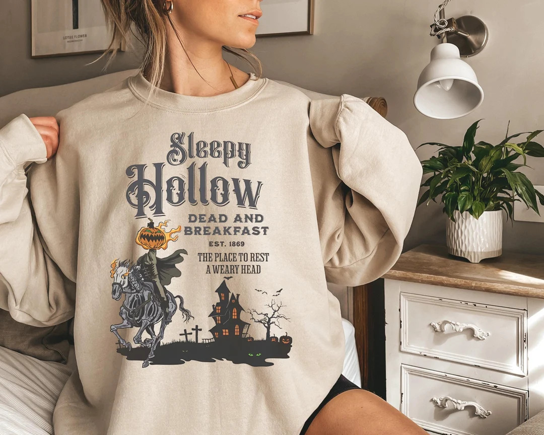 Vintage Halloween Scary Sweatshirt Sleepy Hollow Sweatshirt Headless Horseman Sweatshirt Hallowee... | Etsy (US)