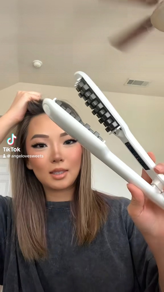 Long lasting volume for my flat hair girls!

#LTKFindsUnder50 #LTKStyleTip #LTKBeauty