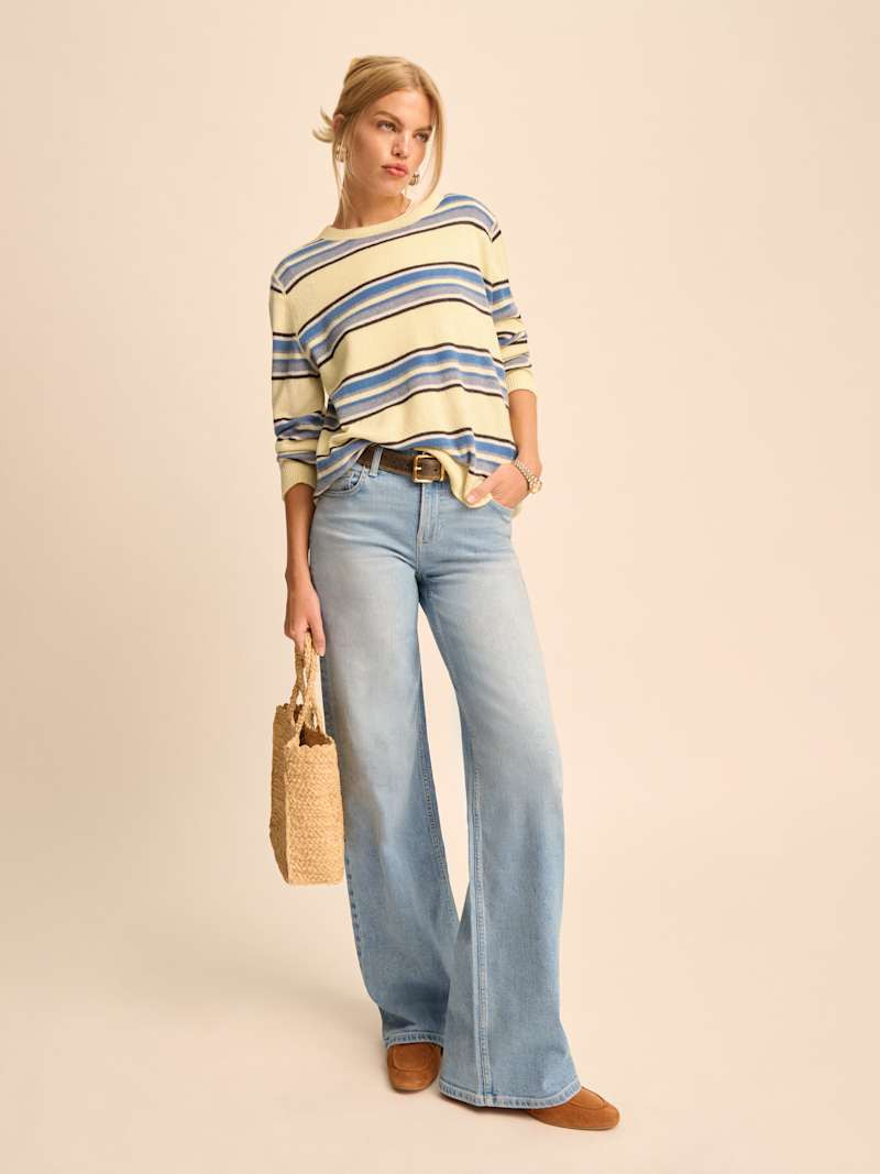 Greta Super Stretch Low Rise Wide Leg Jeans | Reformation (Global)