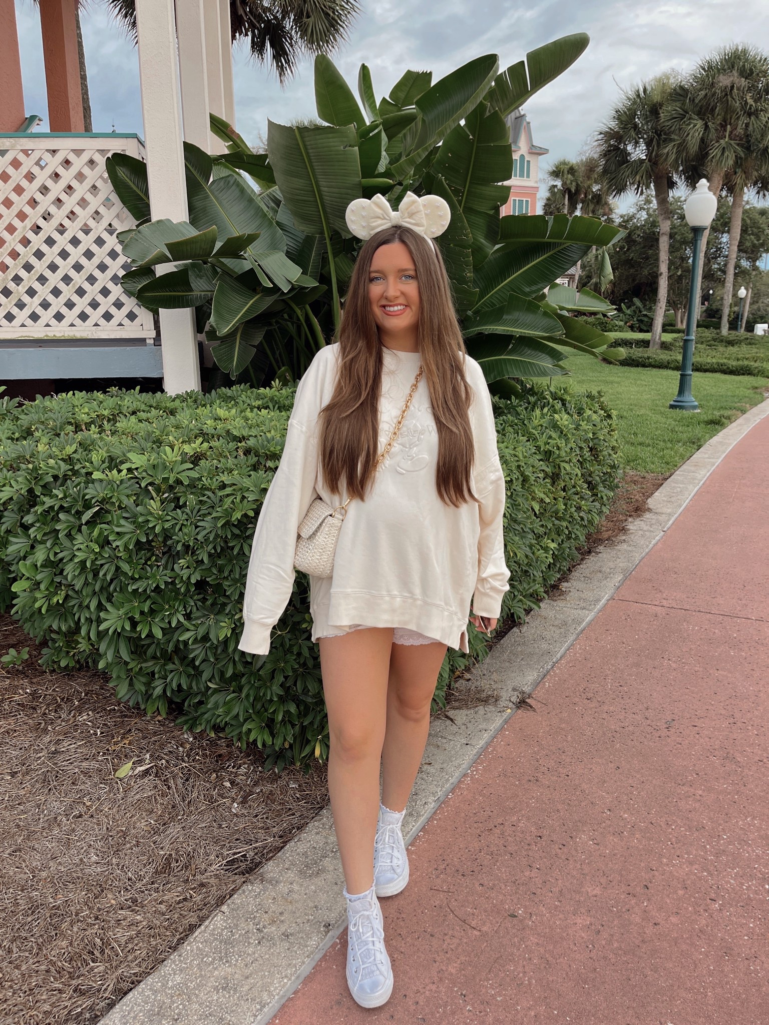 disney outfit inspo - found this crewneck at world of disney in disney springs though- these ears are from amazon and so comfy & cute! linking all details below 


#LTKFindsUnder100 #LTKTravel #LTKFindsUnder50