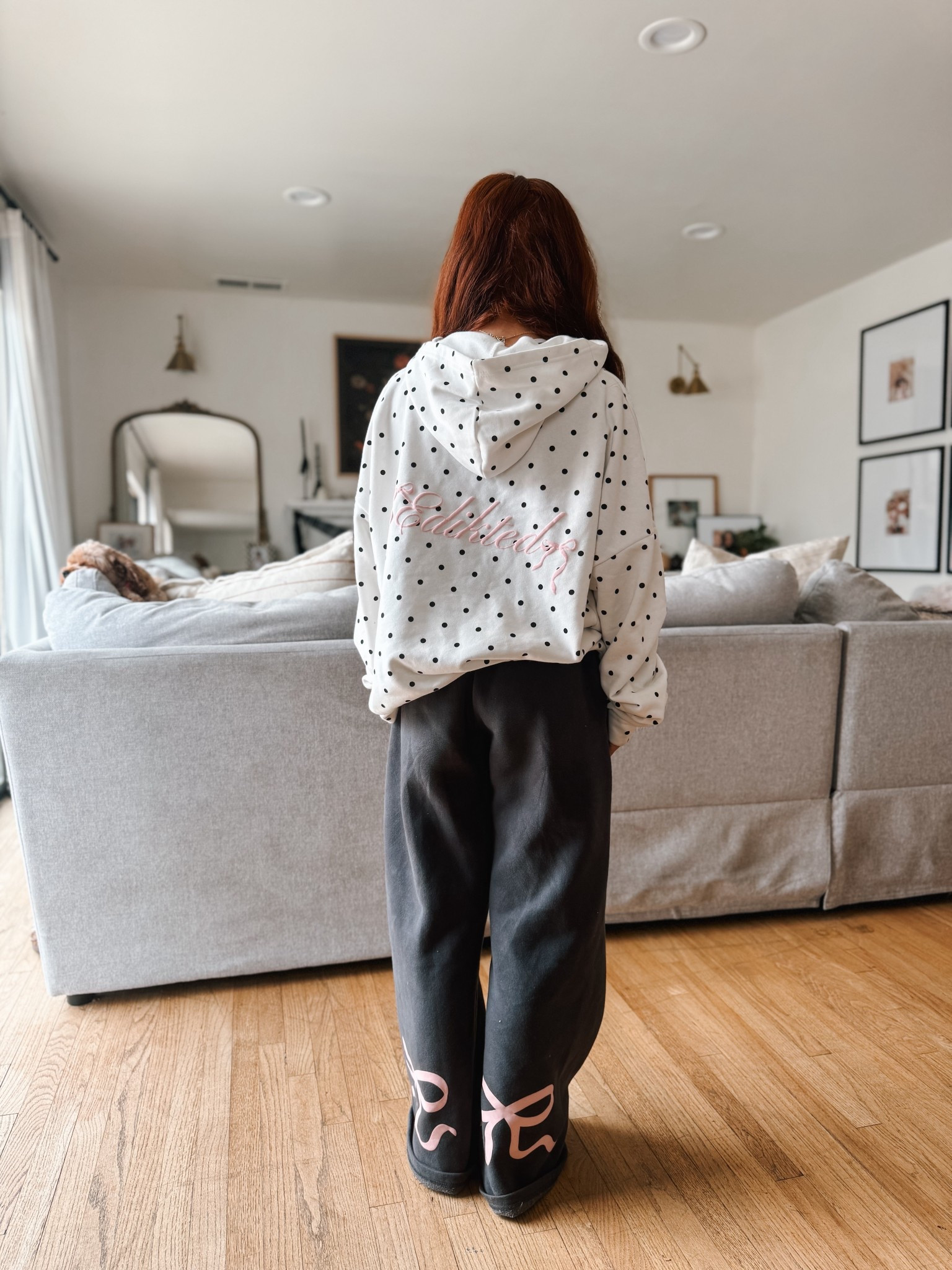 Cute bow sweatshirt and sweats 

#LTKFamily #LTKKids