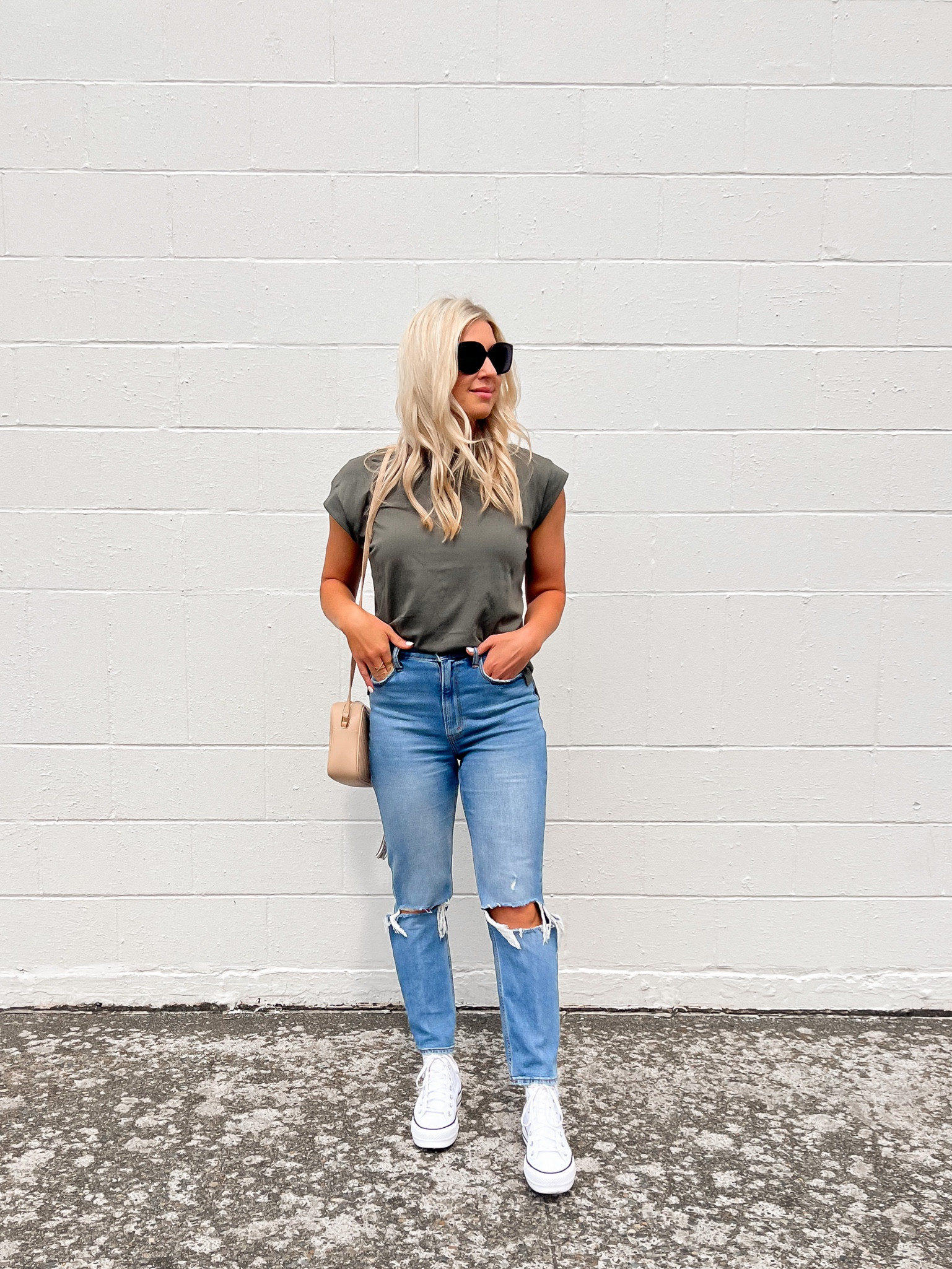 $10 Target T-shirt and Abercrombie jeans 50% off. I’d size down 1/2 size in the converse. #competition

#LTKSeasonal #LTKstyletip #LTKshoecrush