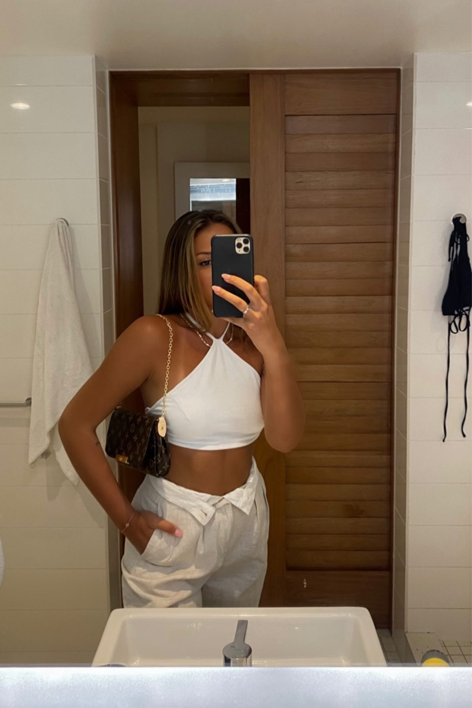 couldn't find the exact pieces :( but found many similar! 