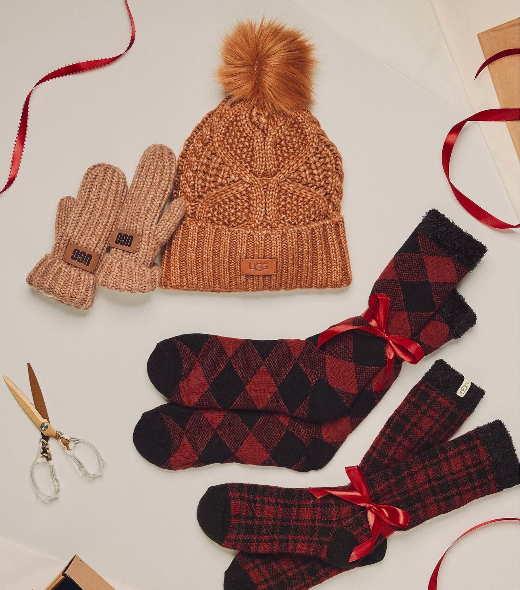UGG🐻♥️ Cozy Accessories 🐻♥️

#LTKGiftGuide #LTKHoliday #LTKSeasonal