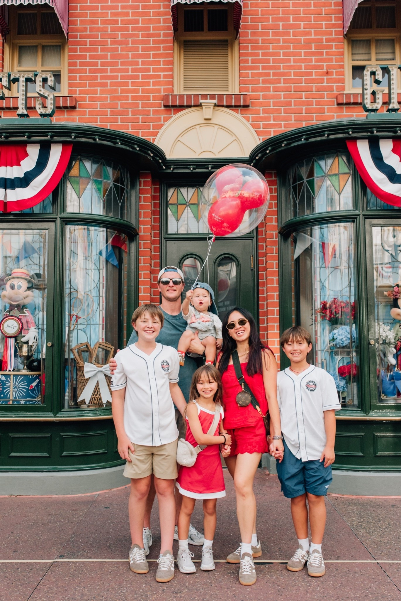Family red white and navy Disney outfits from @abercrombie and @abercrombiekids on sale in the LTK app 20% off AFLTK