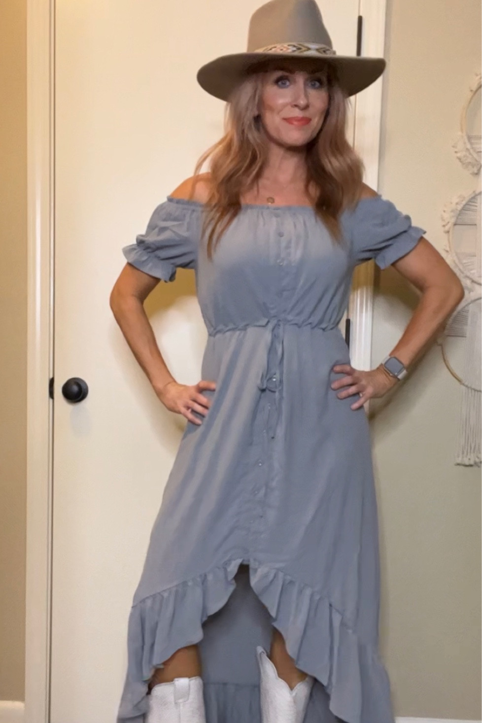 This dress can be styled so many ways. Such a cute dress. 
I’m wearing a S. Normally I’d wear a M, but after reading reviews I went down a size. 