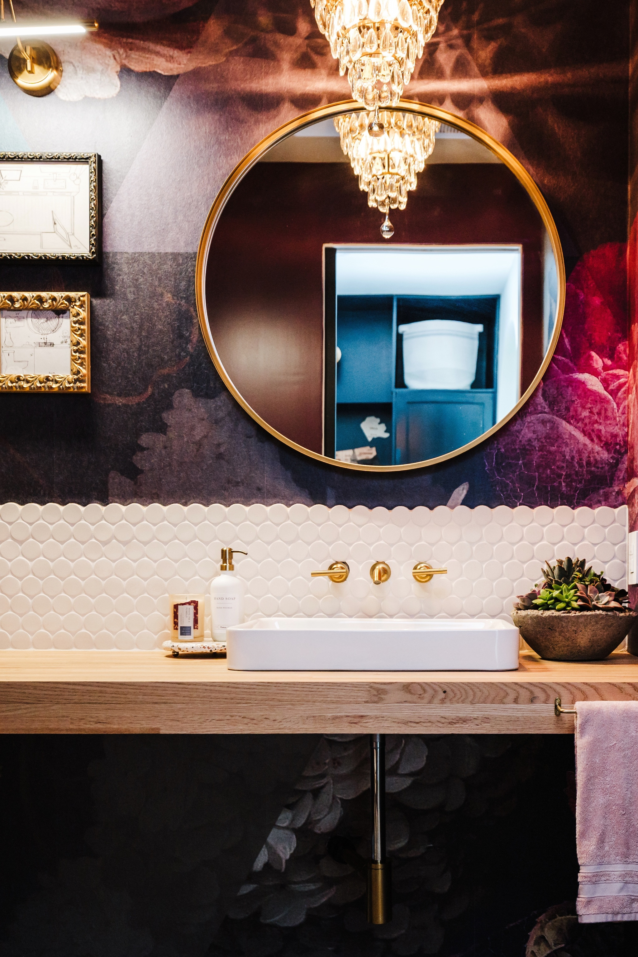 Vessel sinks 

Bathroom remodel, bathroom sinks, round vessel sinks 

#LTKhome