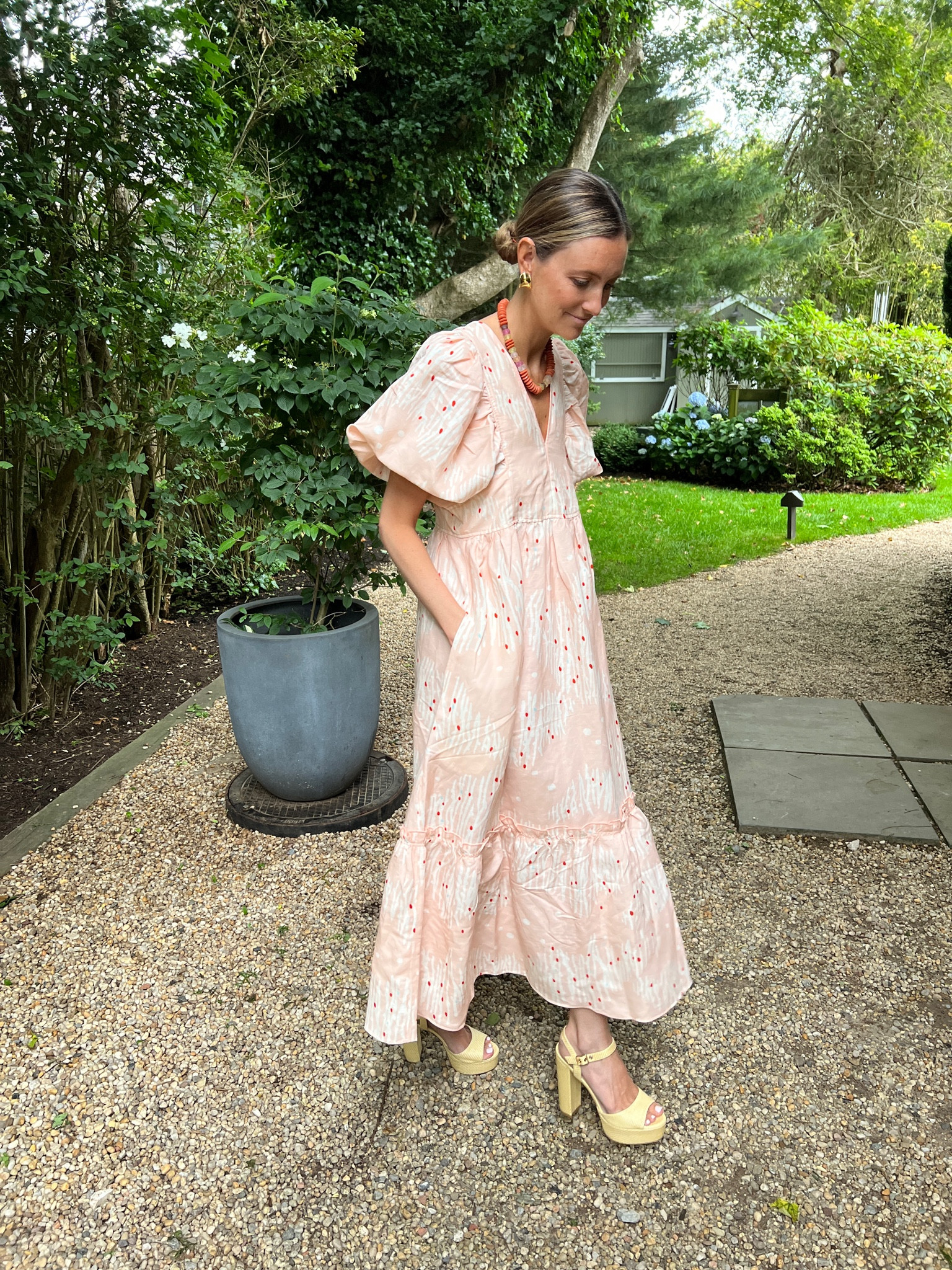 ☀️☀️☀️

#LTKstyletip #LTKSeasonal #LTKshoecrush