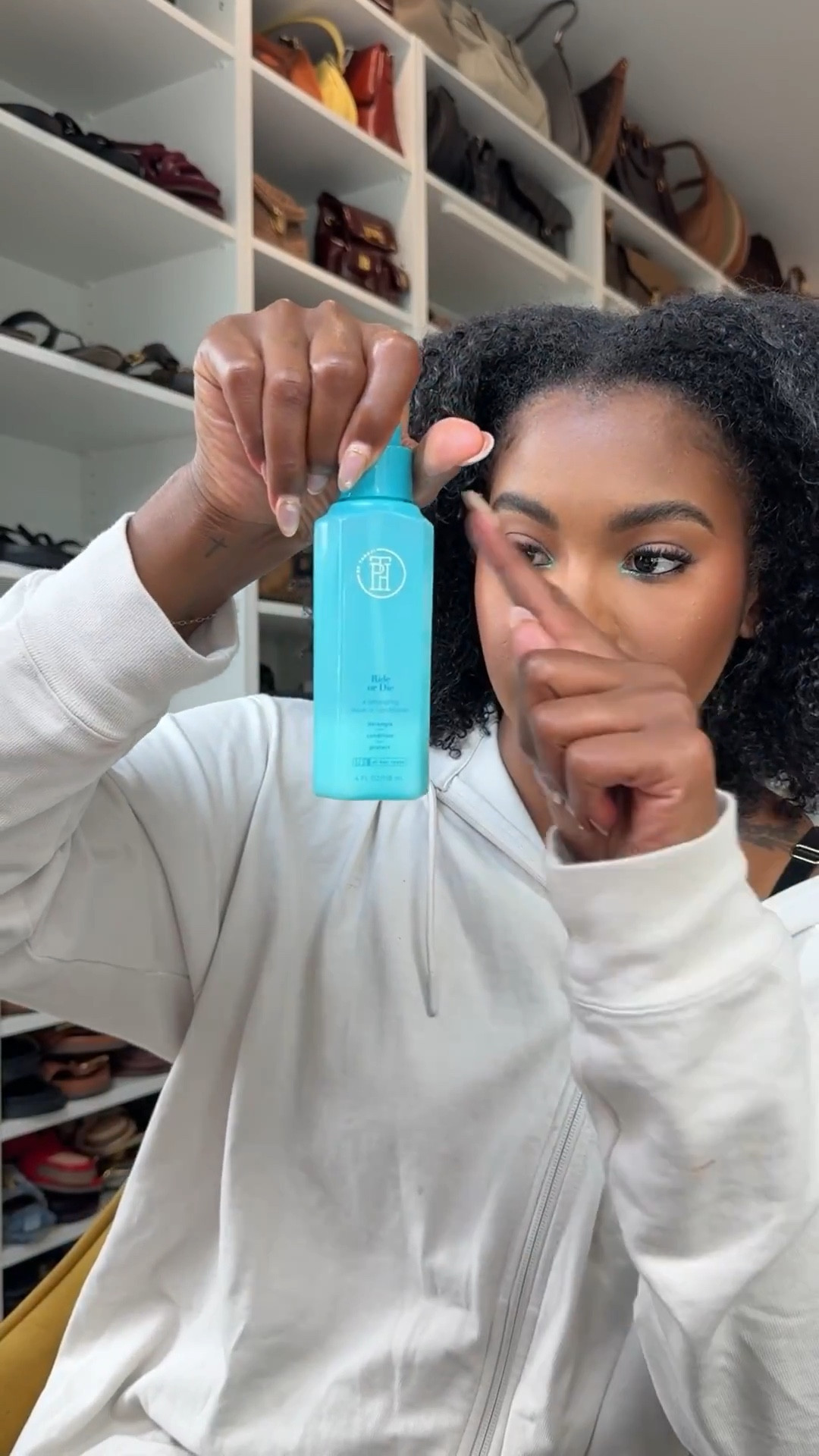 Gotta love when a wash and go refresh comes together! 