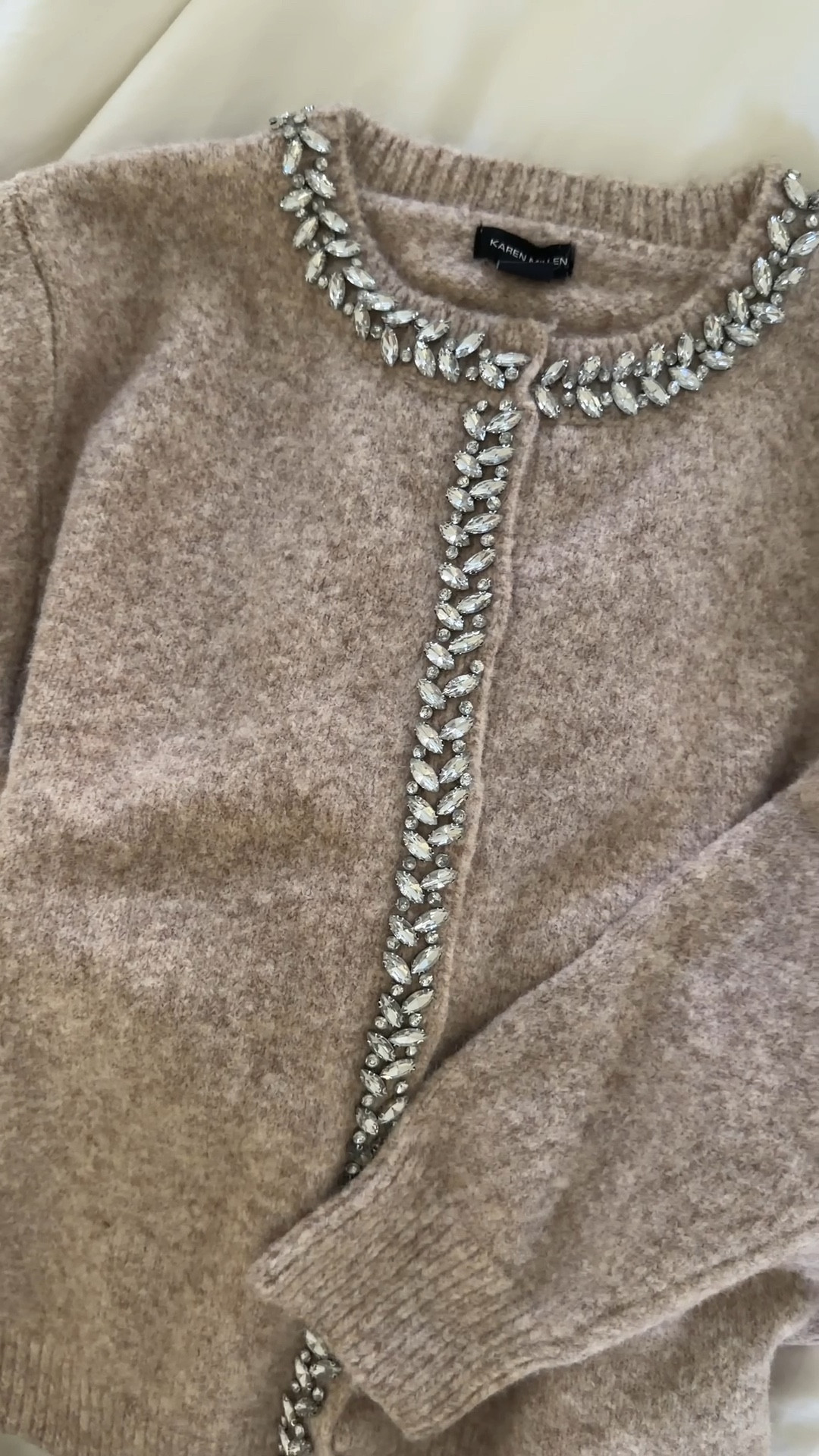 Found the perfect cardigan sweater with just the right amount of sparkle ✨it’s soft and comfortable and I have size small!