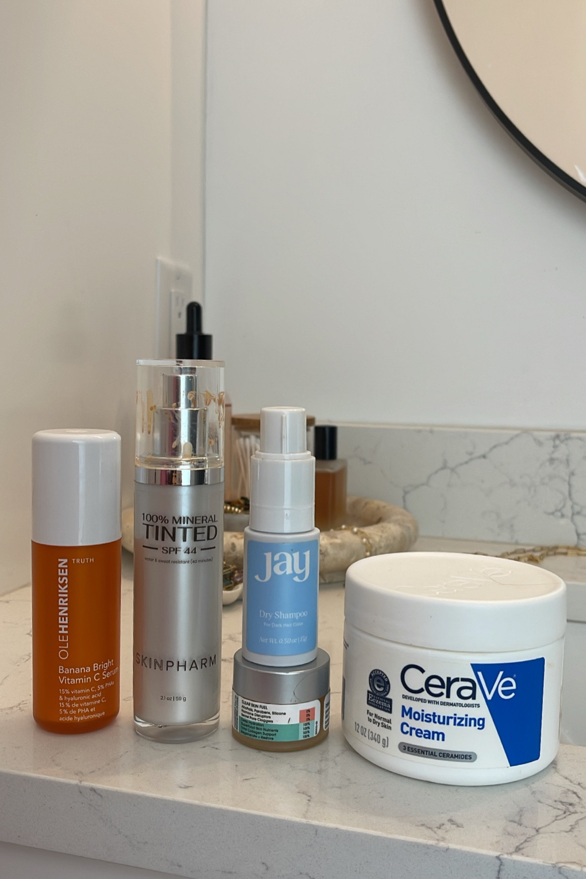 Skin and hair line up this morning #skincare #spf #dryshampoo #vitaminc #eyecream

#LTKBeautySale