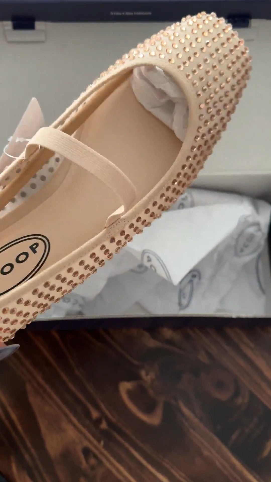 ✨Flats are still going strong! How amazing are these feminine beauties from @walmartfashion! ✨

#LTKSeasonal #LTKSaleAlert #LTKWatchNow