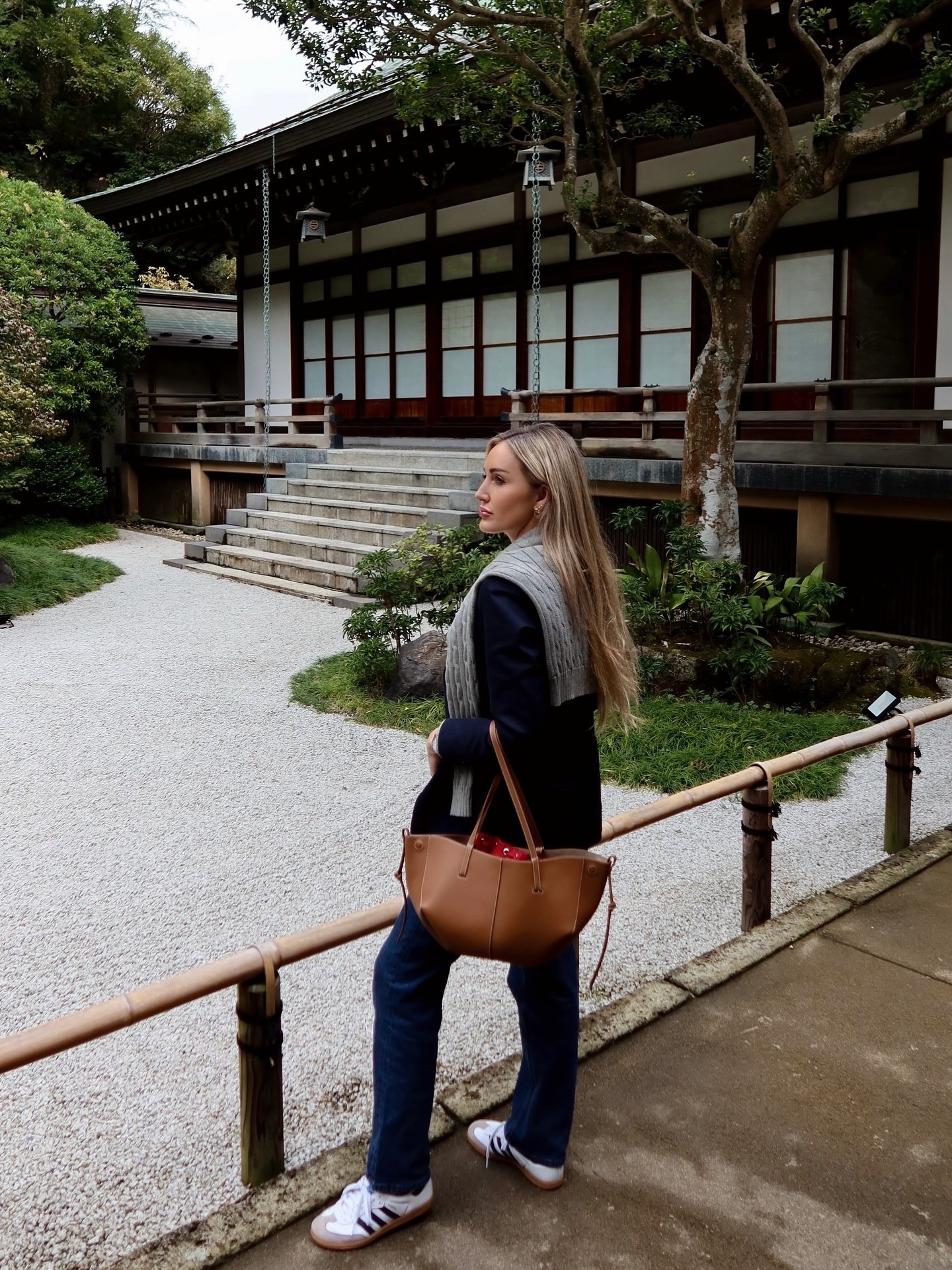 Tucked away in the heart of #Kamakura, #Houkokuji Temple is pure serenity. The sound of rustling bamboo and the scent of matcha from the teahouse make this spot unforgettable. 🌿🍵 #Japan #TravelMoments