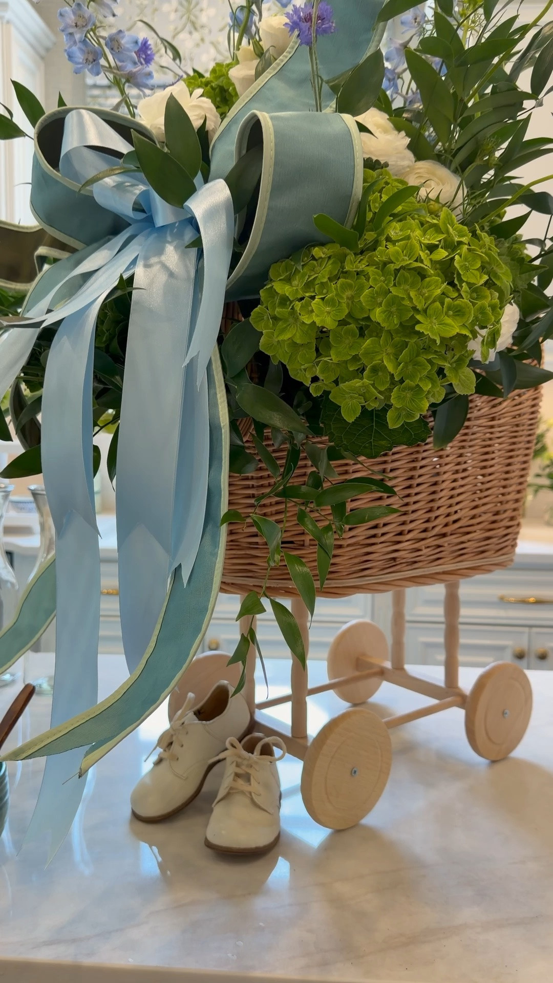 Baby carriage display