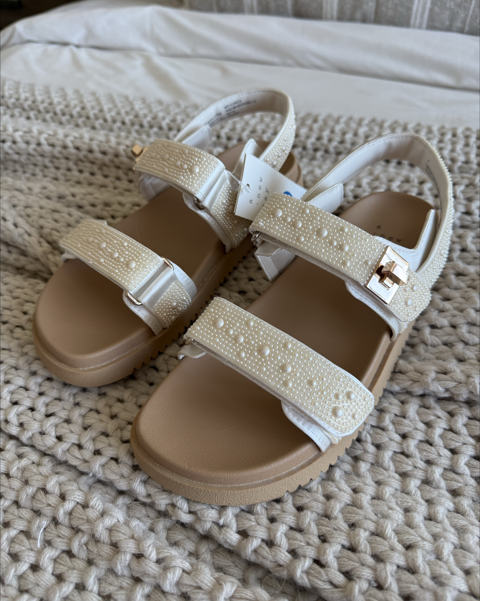 Target spring shoes 💐🌸

Pearl platform sandals - size down 1 size. I ordered a 7 and I’m usually an 8. These would be so cute to wear with a beach vacation outfit or casual Spring outfit!

I’ll link some more spring sandals and shoes from Target I’m loving! 

Summer shoes / spring outfit / mesh sandals / shoe trends / Target haul

#LTKSeasonal #LTKShoeCrush #LTKFindsUnder50