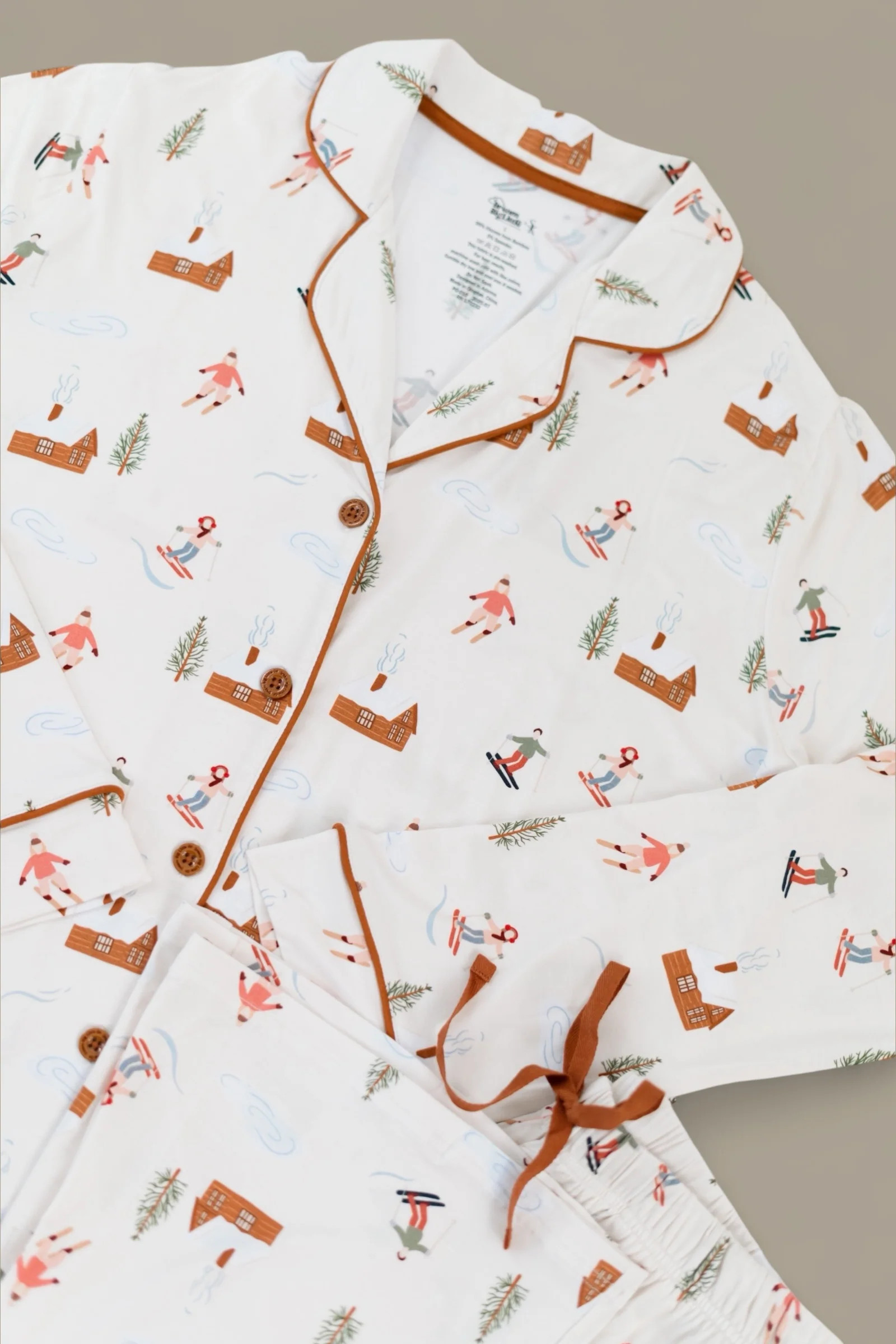 COZY CHALET WOMEN'S DREAM FLARE SET | Dream Big Little