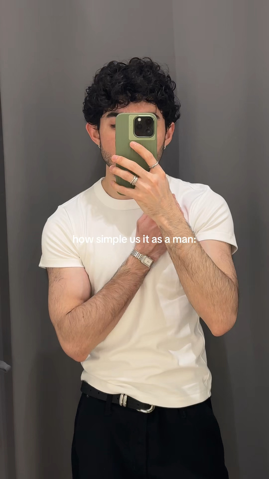 Frühling Outfit | weißes t shirt | schwarze jeans 

#LTKdeutschland #LTKherren #LTKspring