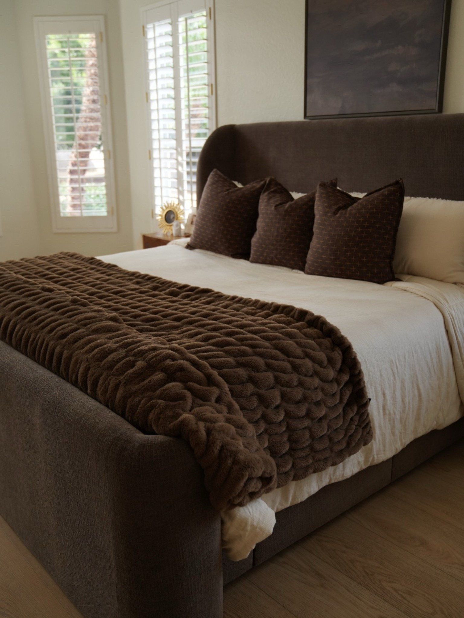 Lola blankets 50% off with code SPRING50 // these are a great gift idea for Mother’s Day! 

Blankets 
Home


#LTKselfcare #LTKmomlife #LTKMothersDay