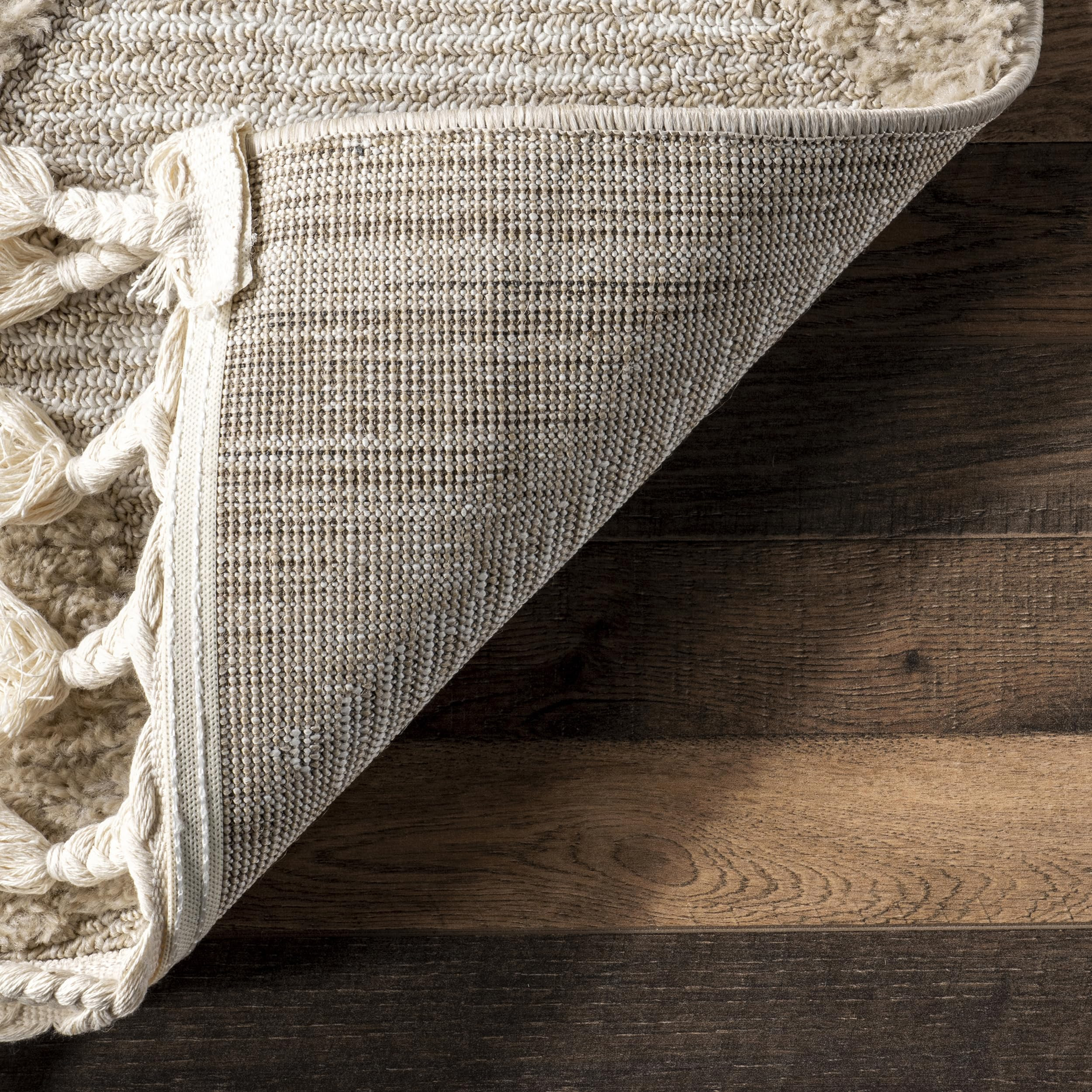 nuLOOM 6' 7" x 9' Marissa Diamond Tasseled Indoor Area Rug, Farmhouse Style for Living Room, Bedr... | Amazon (US)